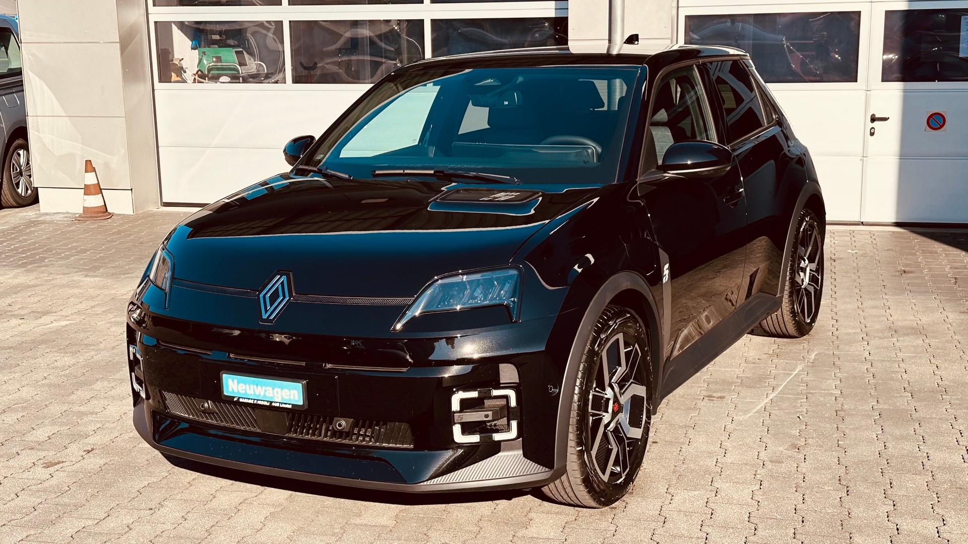 RENAULT R5 E-Tech Comfort Range 52 kWh Techno-image-20