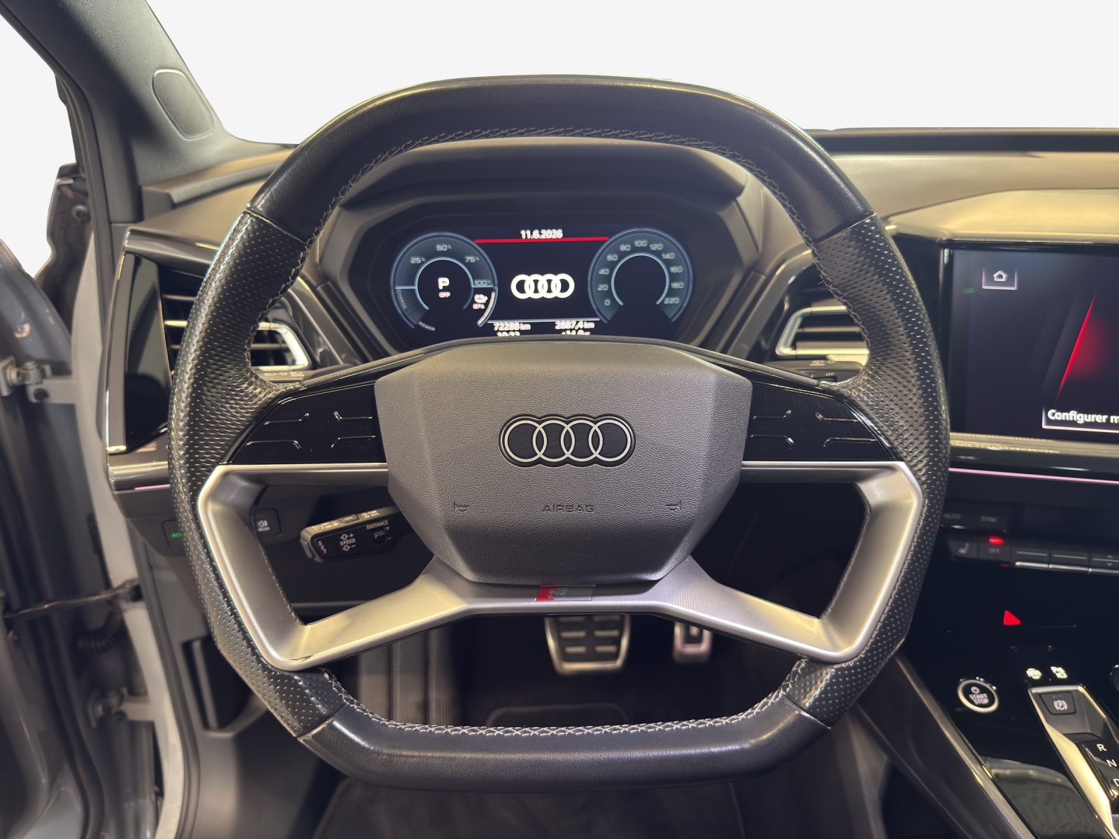 AUDI Q4 Sportback e-tron 40-image-9