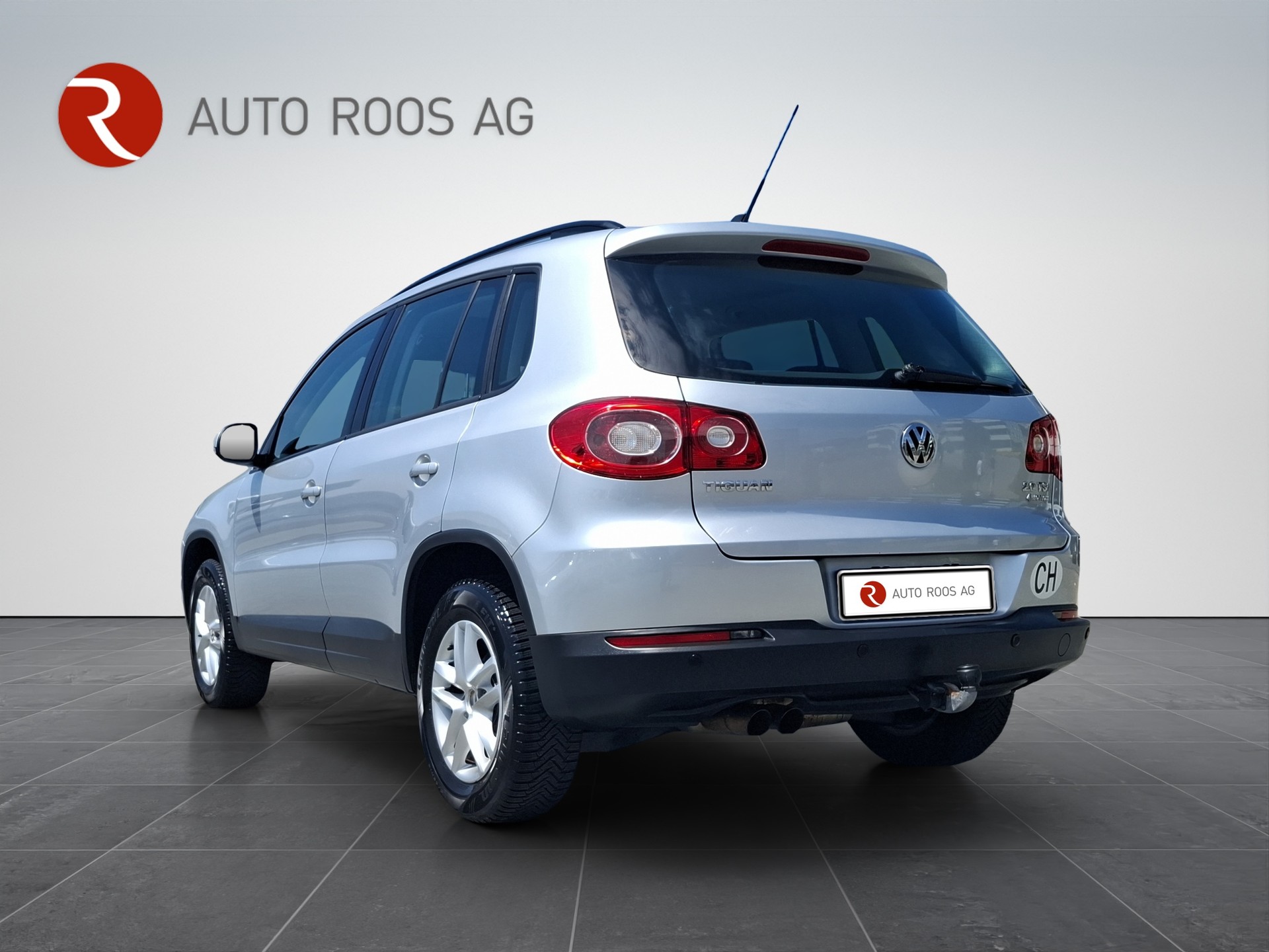 VW Tiguan 2.0 TSI Trend&Fun DSG-image-3