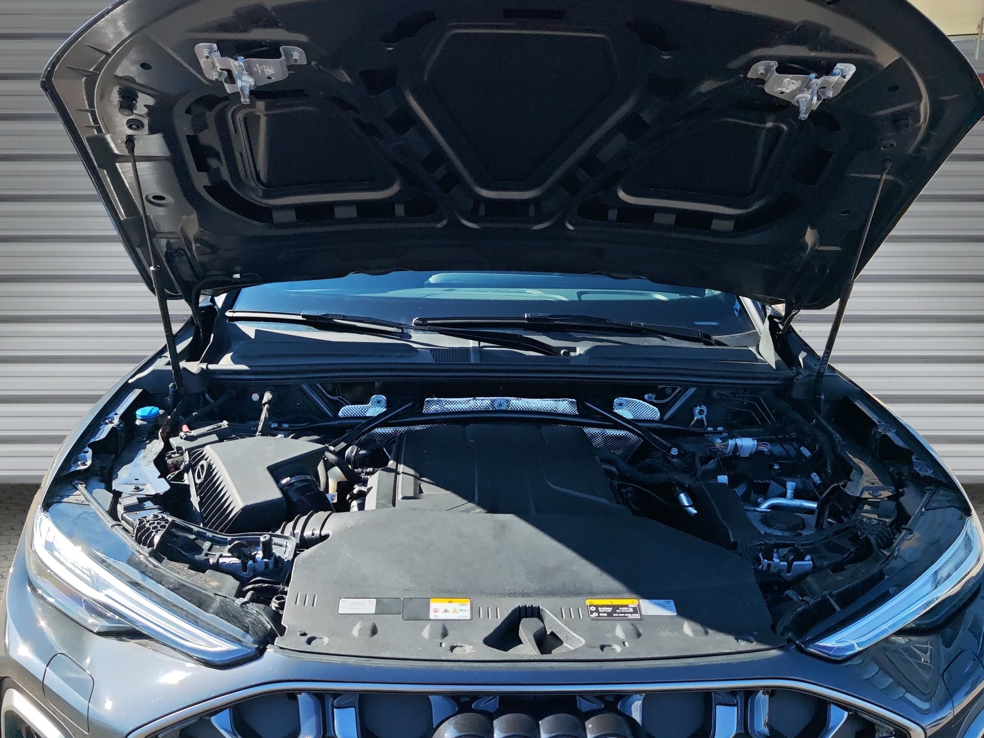 AUDI Q5 TFSI quatto 150 kW S-tronic-image-14