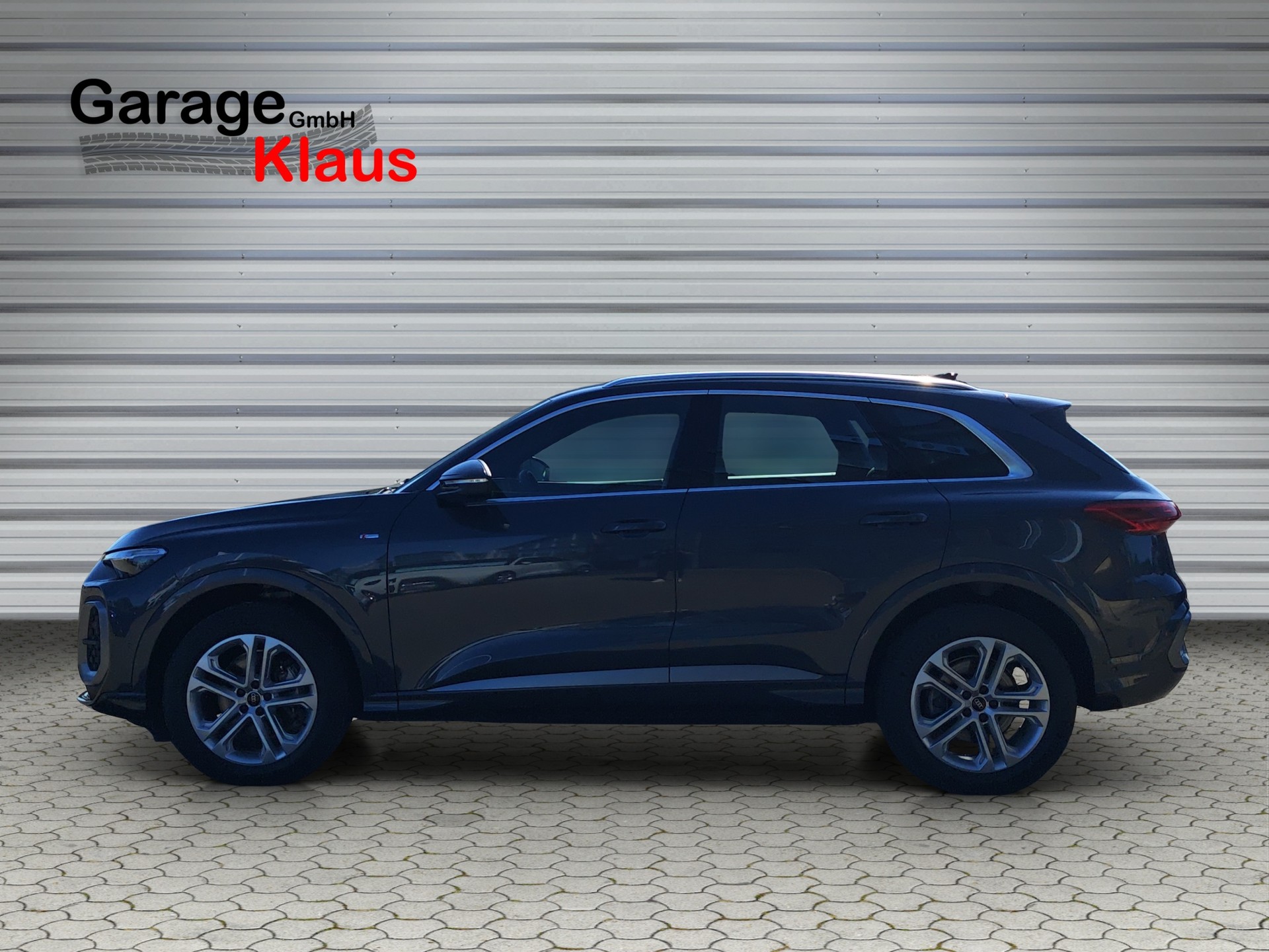 AUDI Q5 TFSI quatto 150 kW S-tronic-image-2