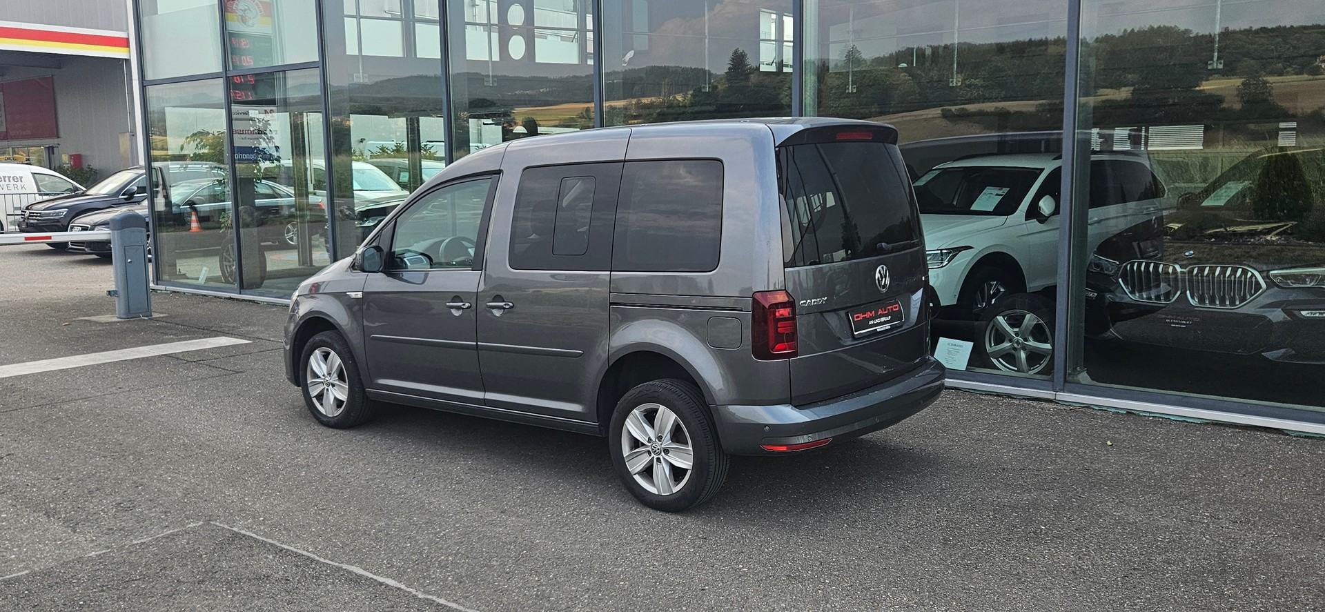 VW Caddy 2.0 TDI Liberty 4M 4Motion DSG-image-4