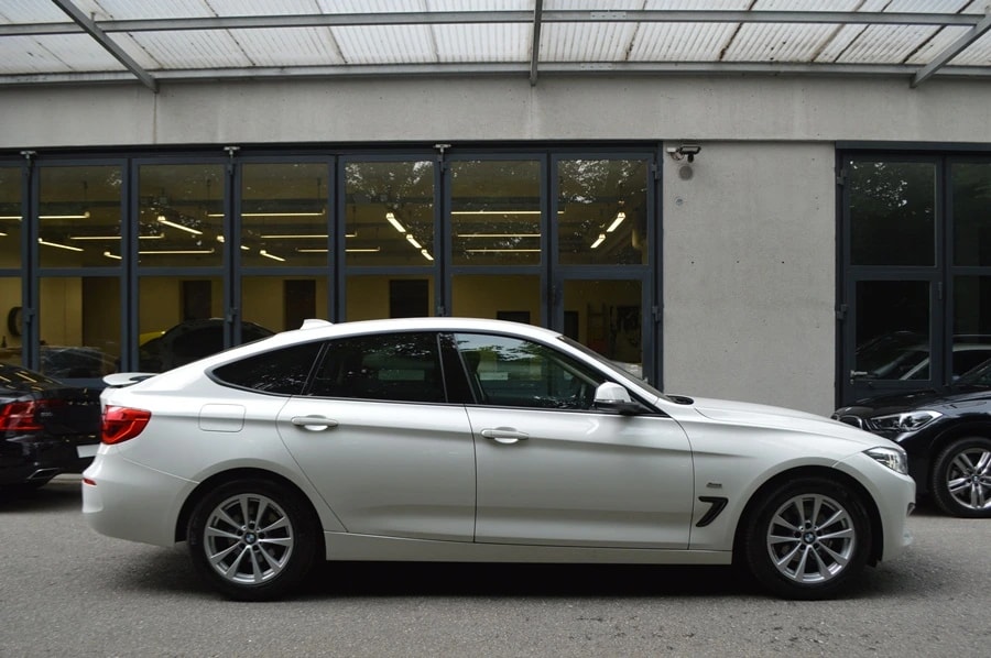 BMW 320d GT xDrive Sport Line Steptronic I Anhängerkupplung-image-2