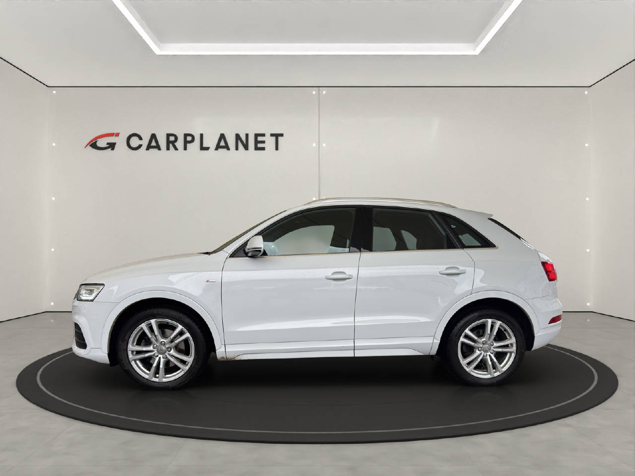 AUDI Q3 2.0 TDI 150 Sport qu. S-Tr.-image-4