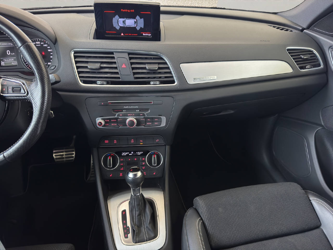 AUDI Q3 2.0 TDI 150 Sport qu. S-Tr.-image-10