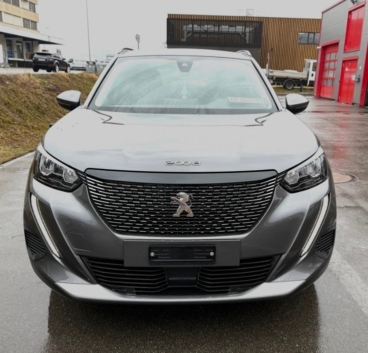 PEUGEOT 2008 1.2 PureTech GT Pack EAT8-image-0