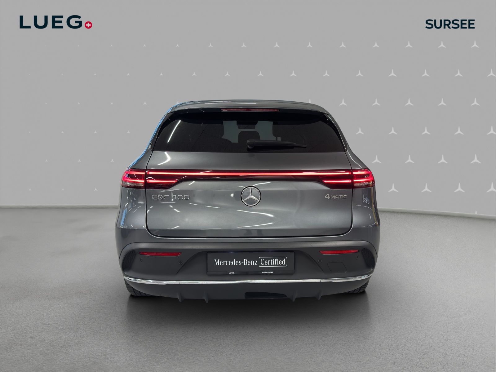 MERCEDES-BENZ EQC 400 AMG Line 4Matic-image-3