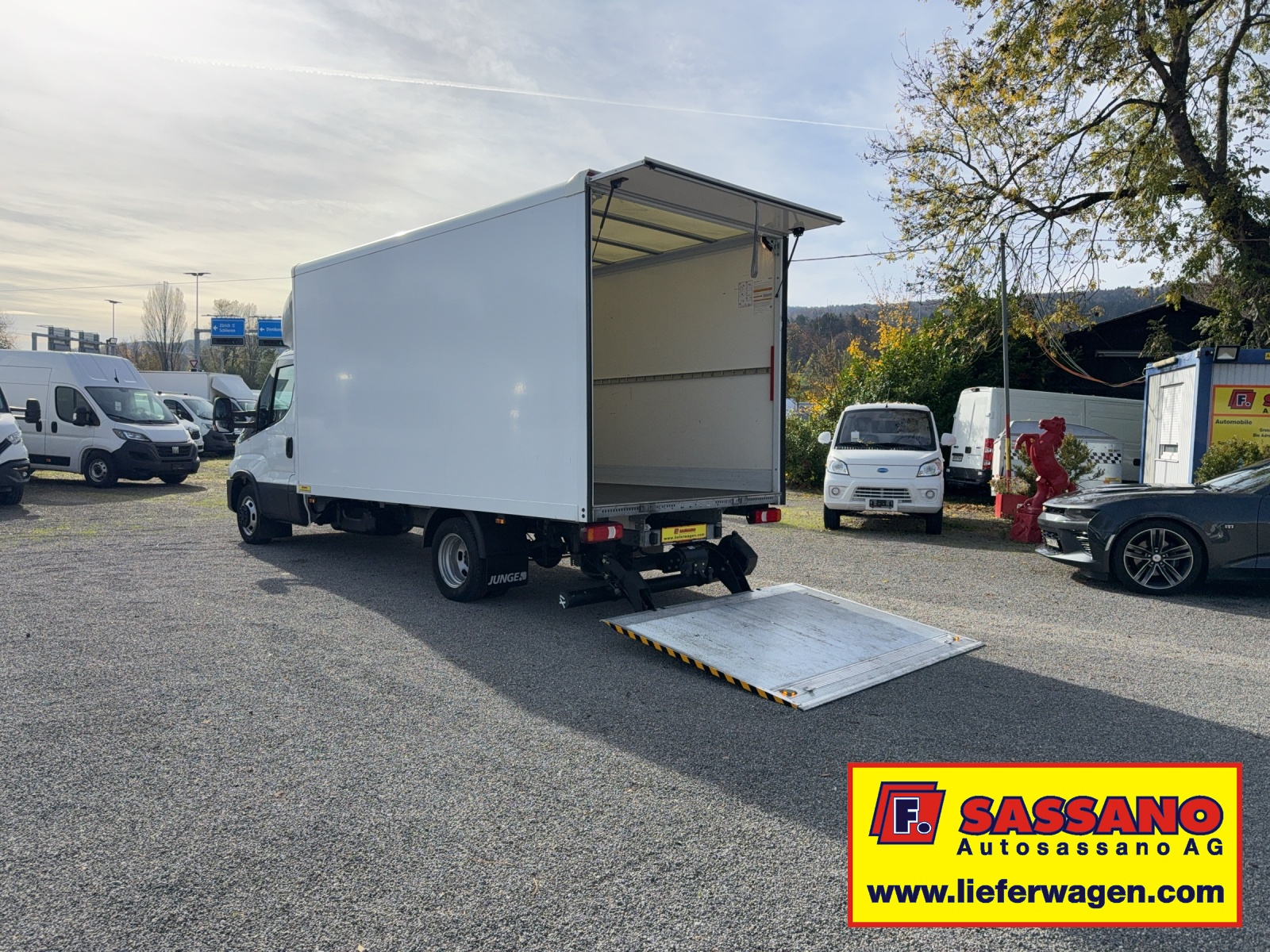 IVECO Daily 35C16 Koffer Hebebühne AHK-image-7