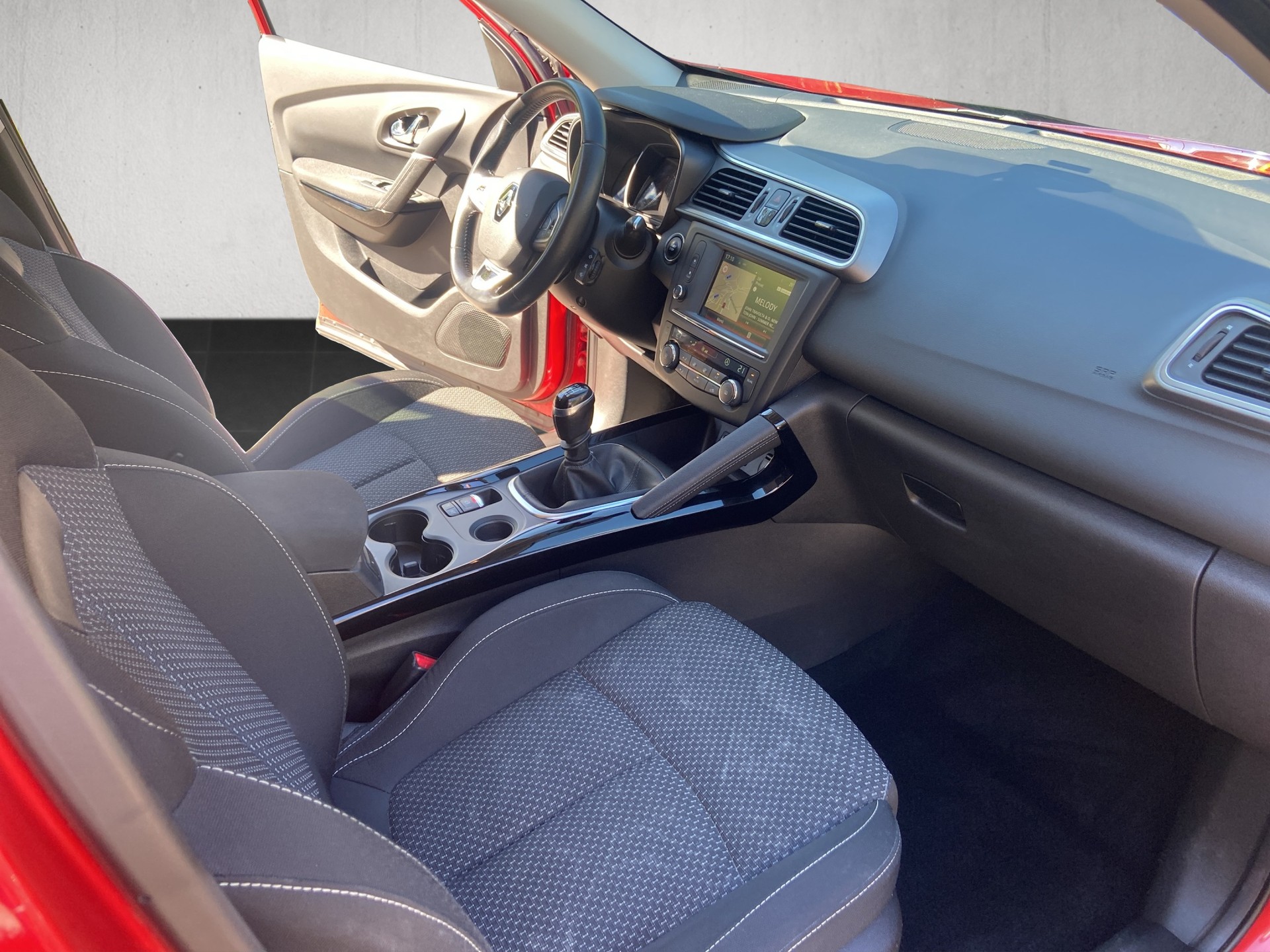 RENAULT Kadjar 1.2 16V Turbo Conquest-image-9