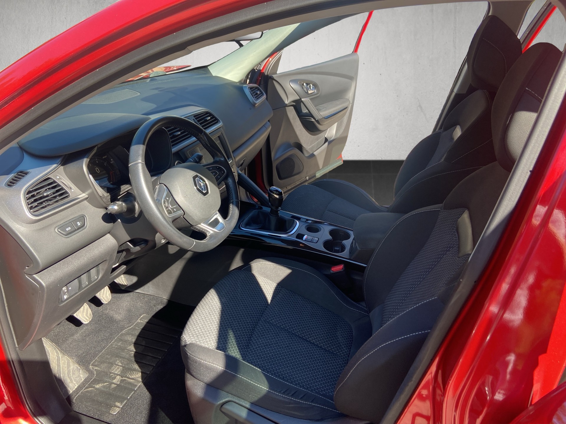 RENAULT Kadjar 1.2 16V Turbo Conquest-image-6