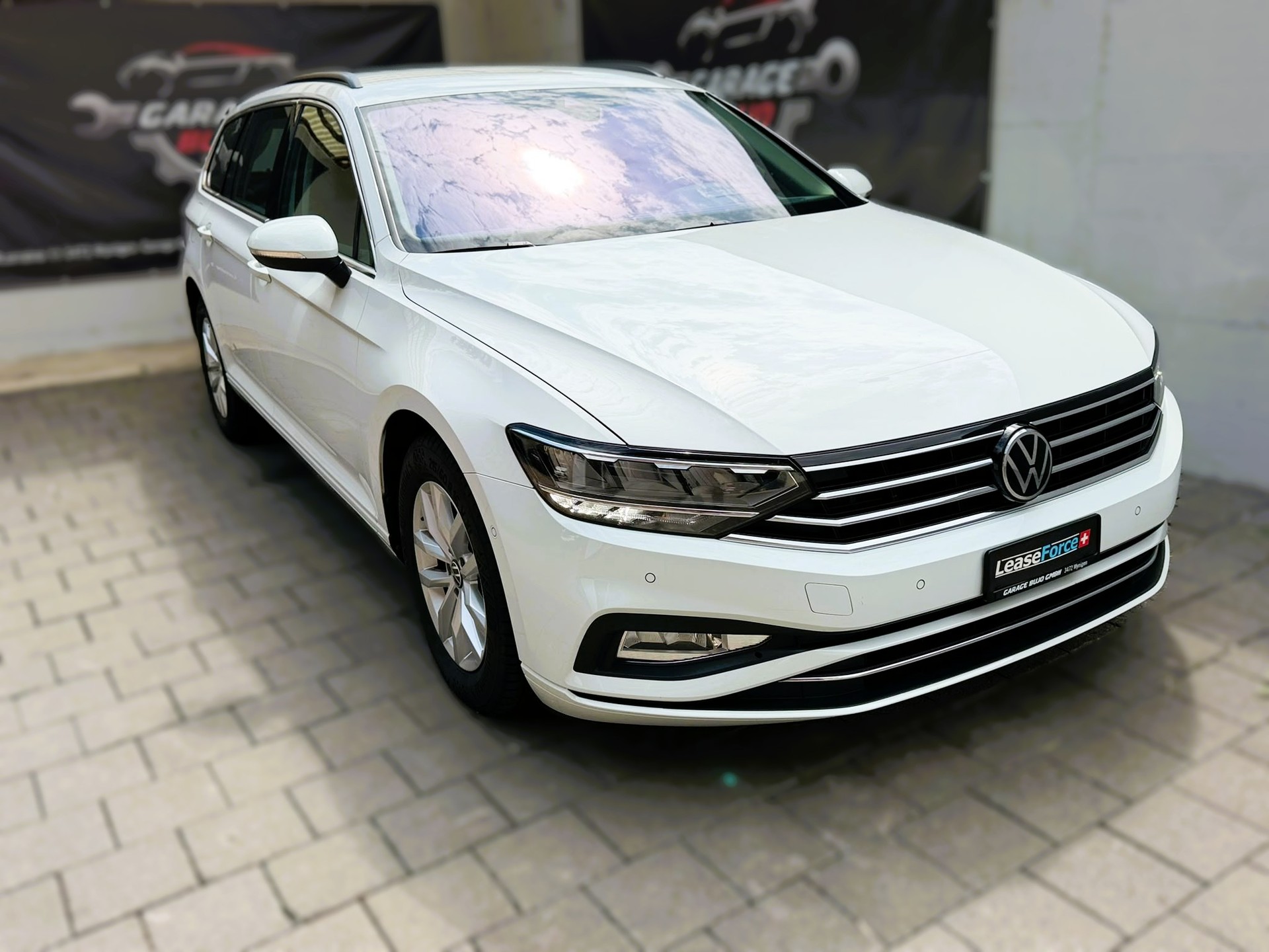 VW Passat 2.0 TDI BMT Business DSG-image-0