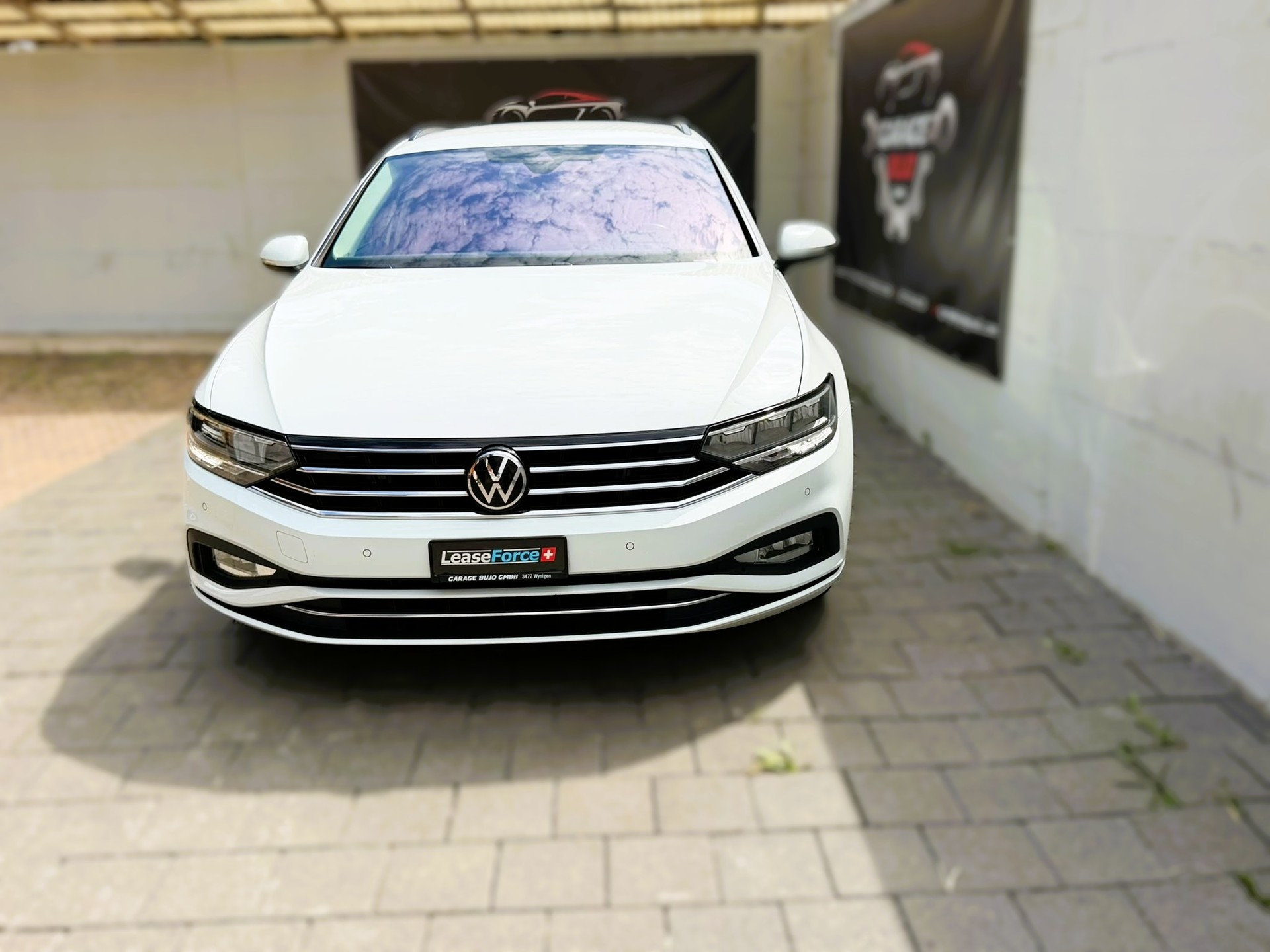 VW Passat 2.0 TDI BMT Business DSG-image-5