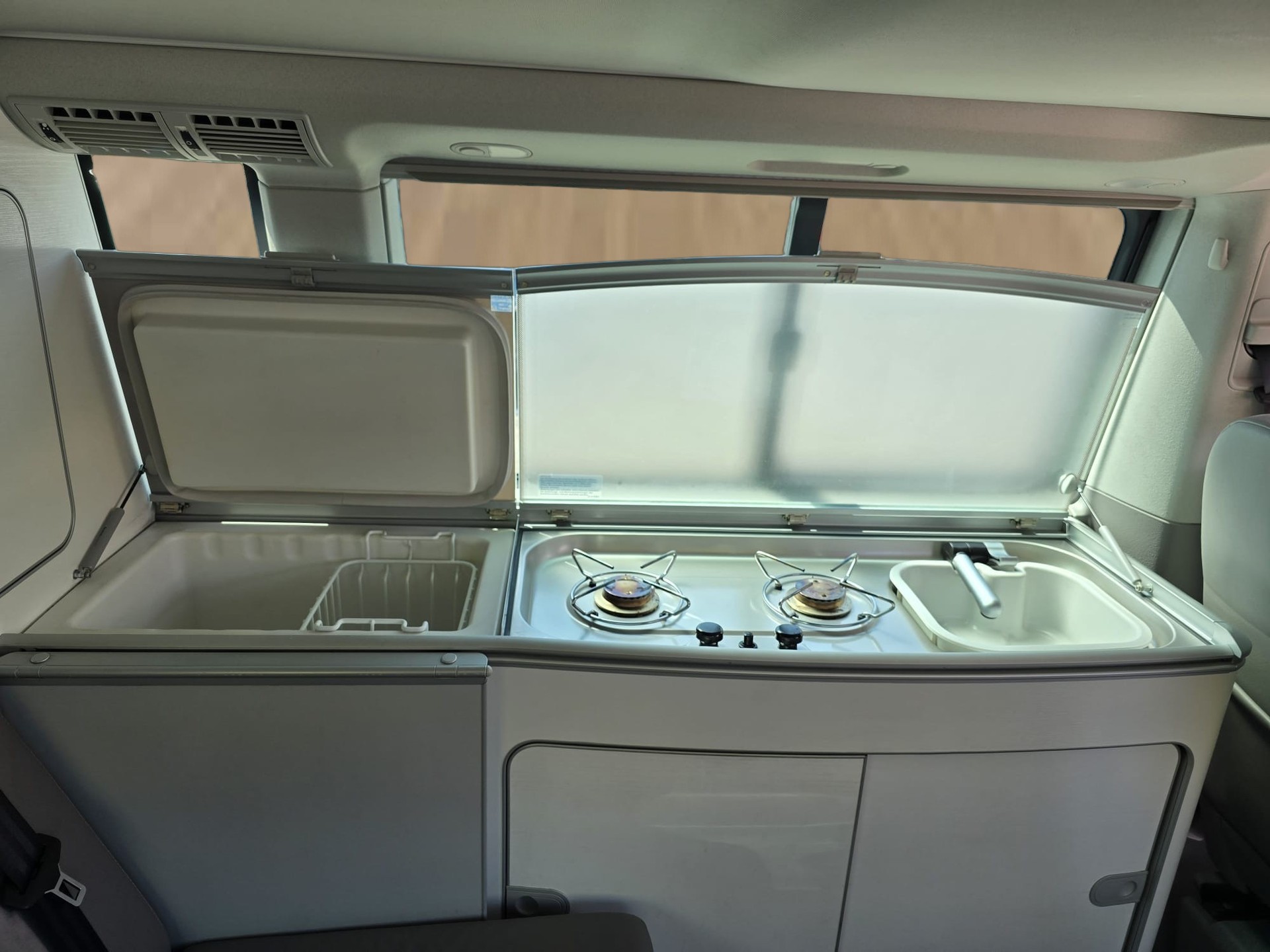 VW T5 California 2.0 Bi-TDI Comfortline Edition 4Motion DSG-image-18