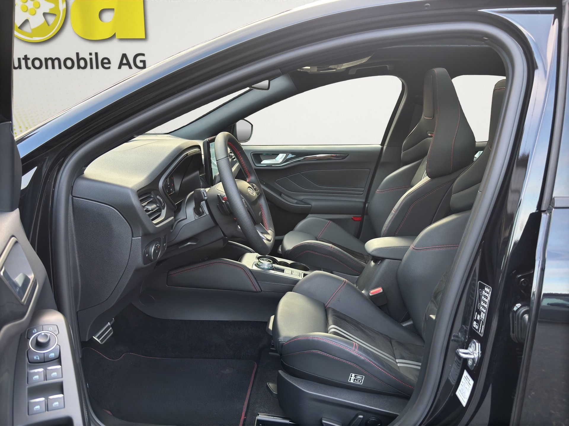 FORD Focus 2.3 ST X Automat Panoramadach-image-13