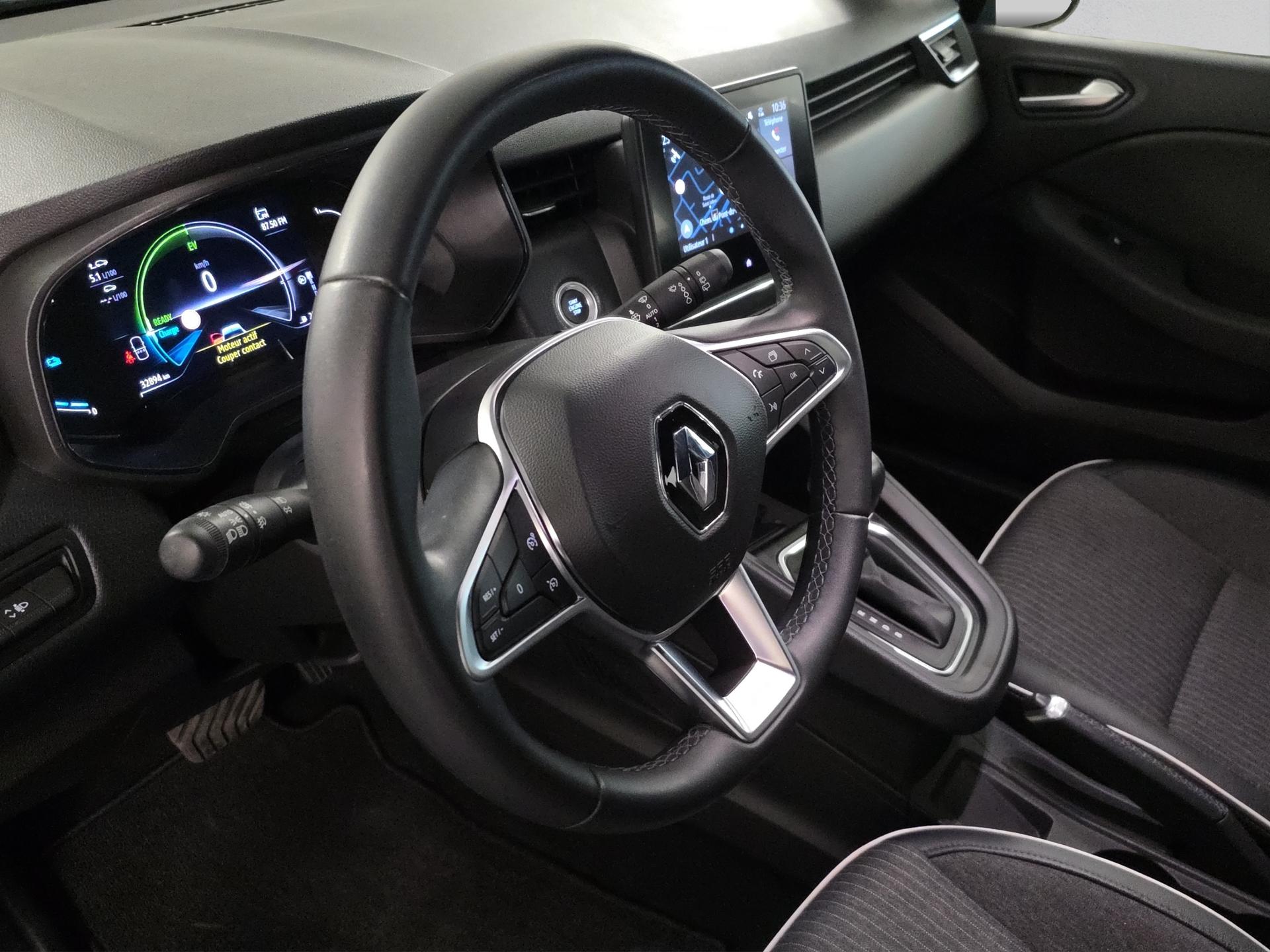 RENAULT Clio 1.6 E-Tech Intens-image-9