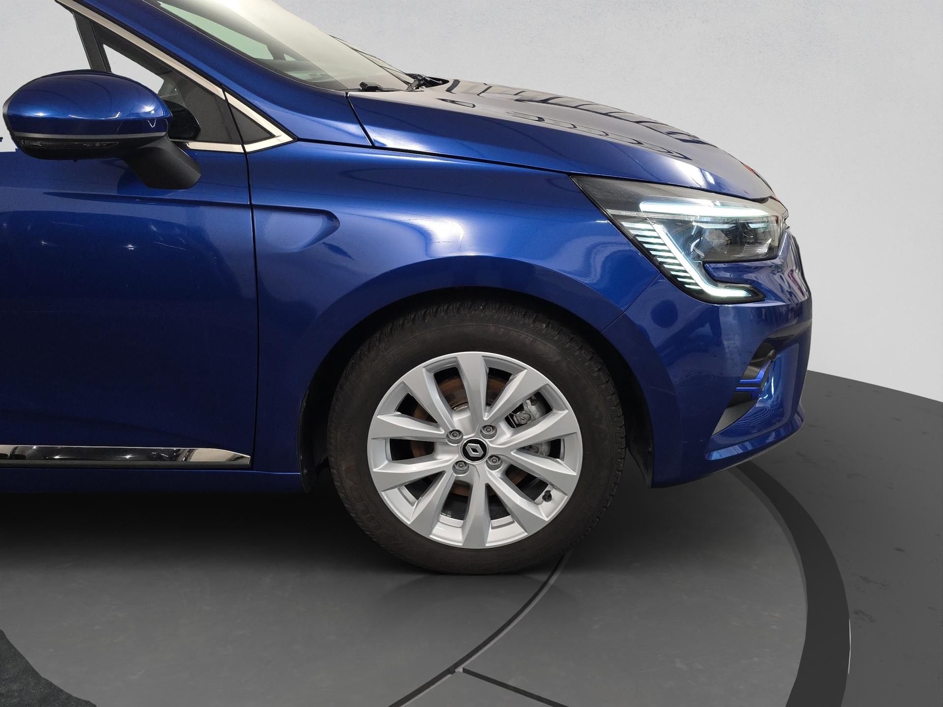 RENAULT Clio 1.6 E-Tech Intens-image-17