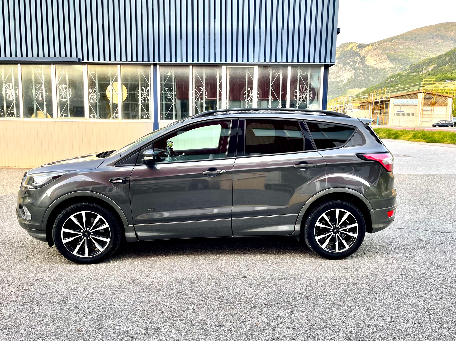 FORD Kuga 1.5 SCTi Titanium 4WD Automatic-image-14