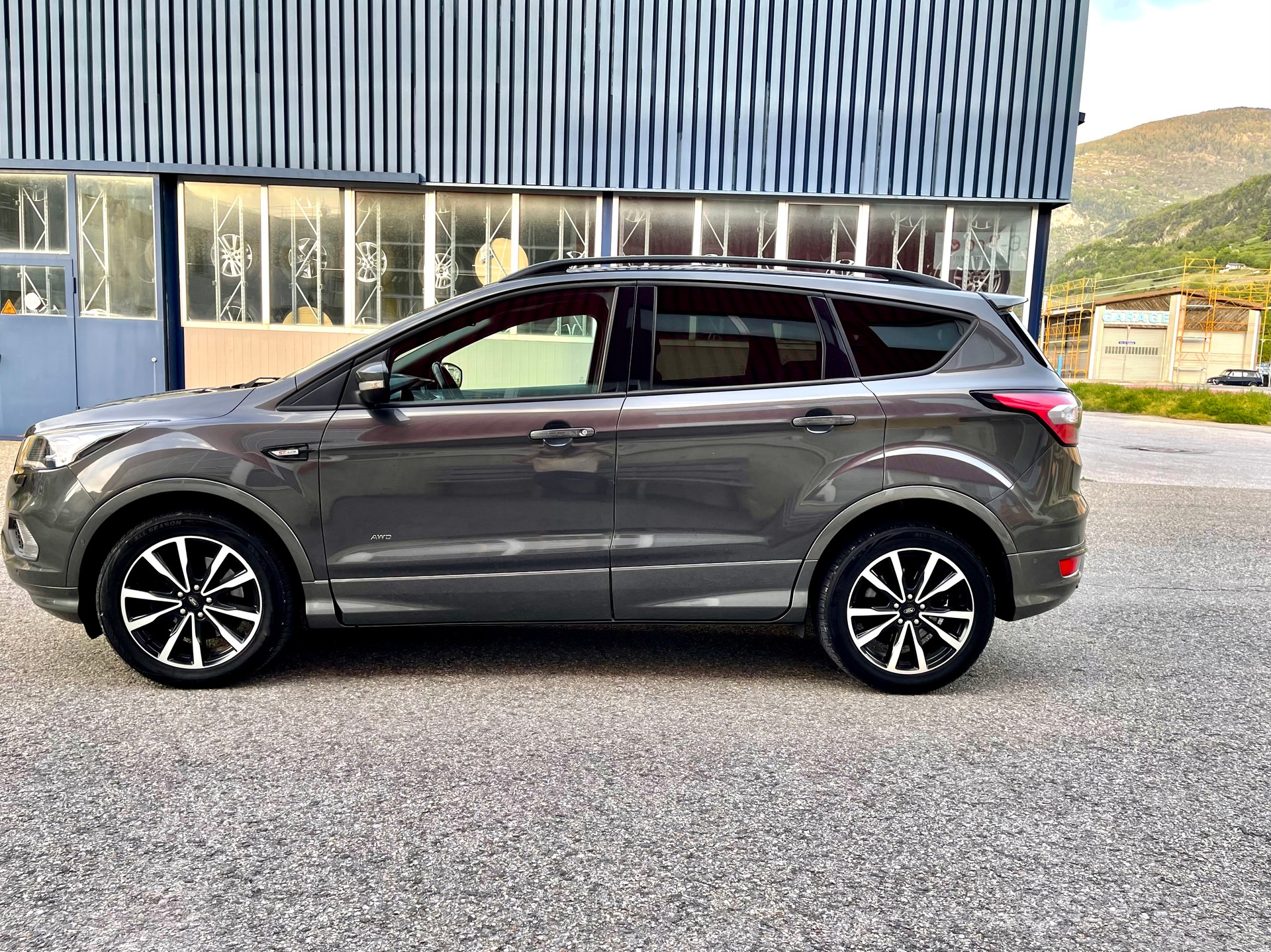 FORD Kuga 1.5 SCTi Titanium 4WD Automatic-image-26