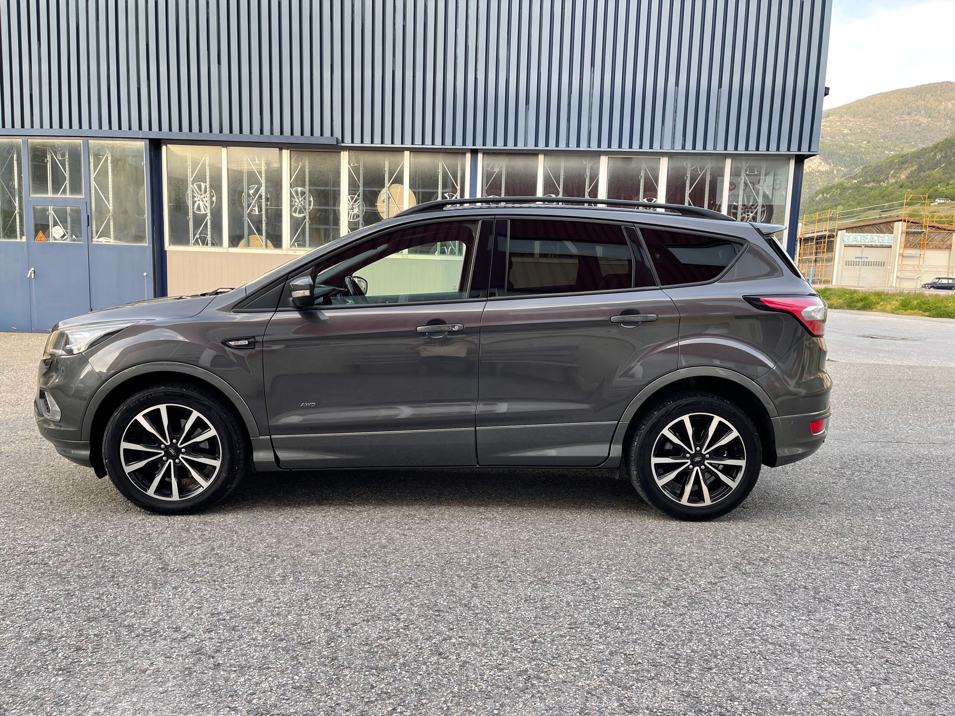 FORD Kuga 1.5 SCTi Titanium 4WD Automatic-image-6