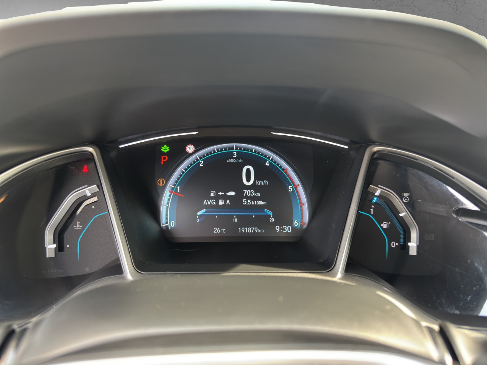 HONDA Civic 1.6 i-DTEC Executive Premium Automatic-image-6