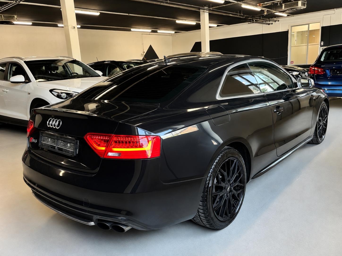 AUDI S5 Coupé 3.0 TFSI quattro S-tronic-image-9