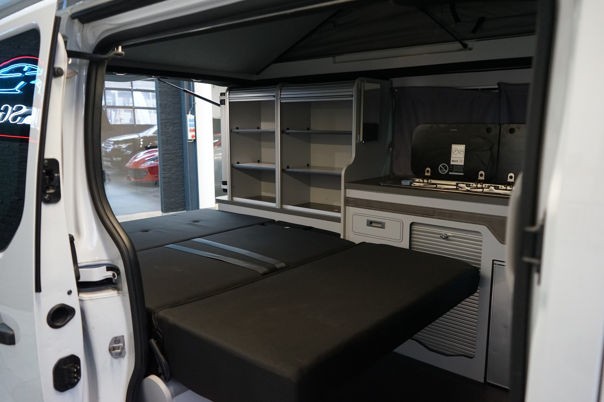 RENAULT Trafic Blue dCi 170 EDC Spacenomad-image-17