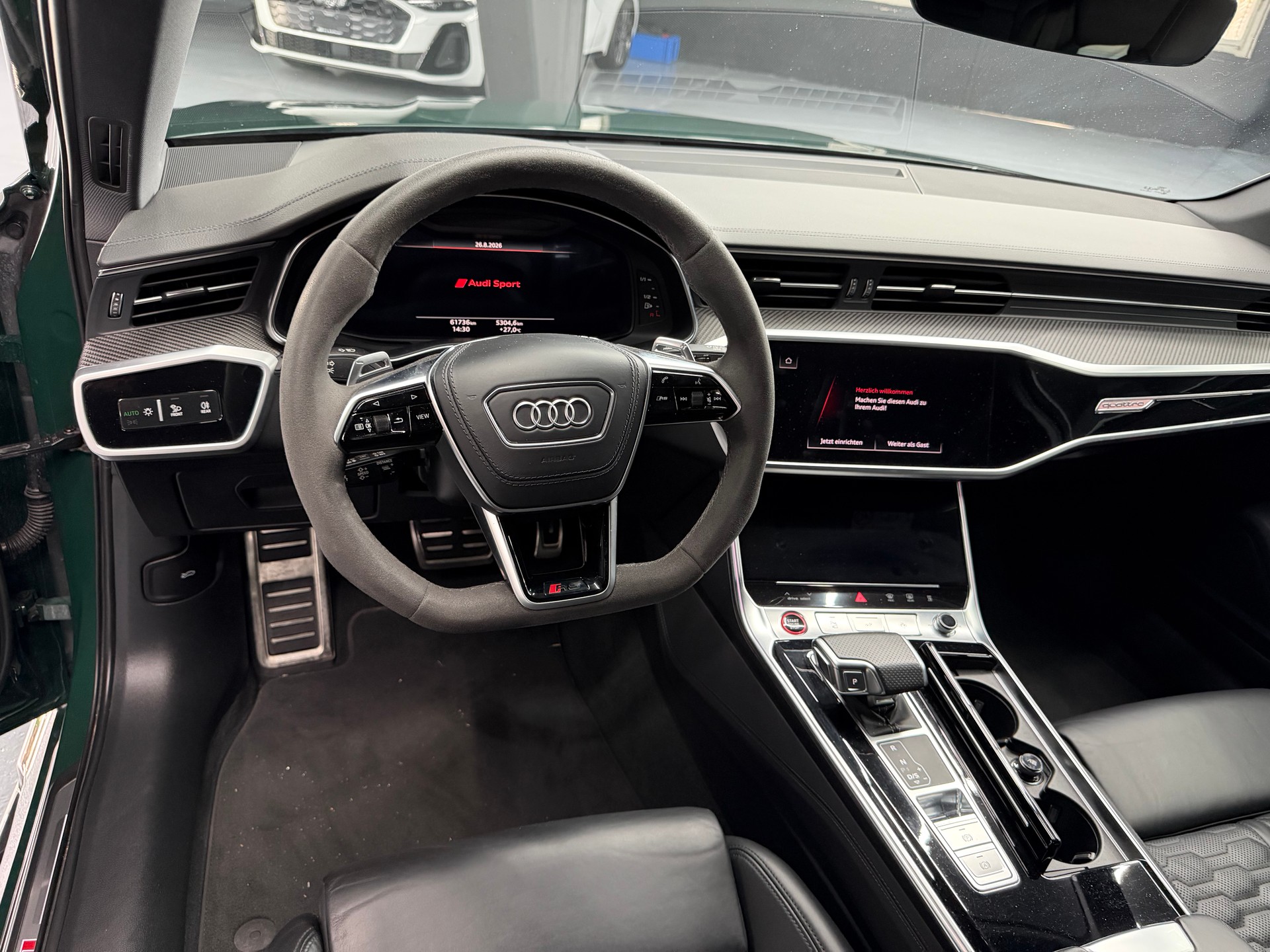 AUDI RS6-image-12