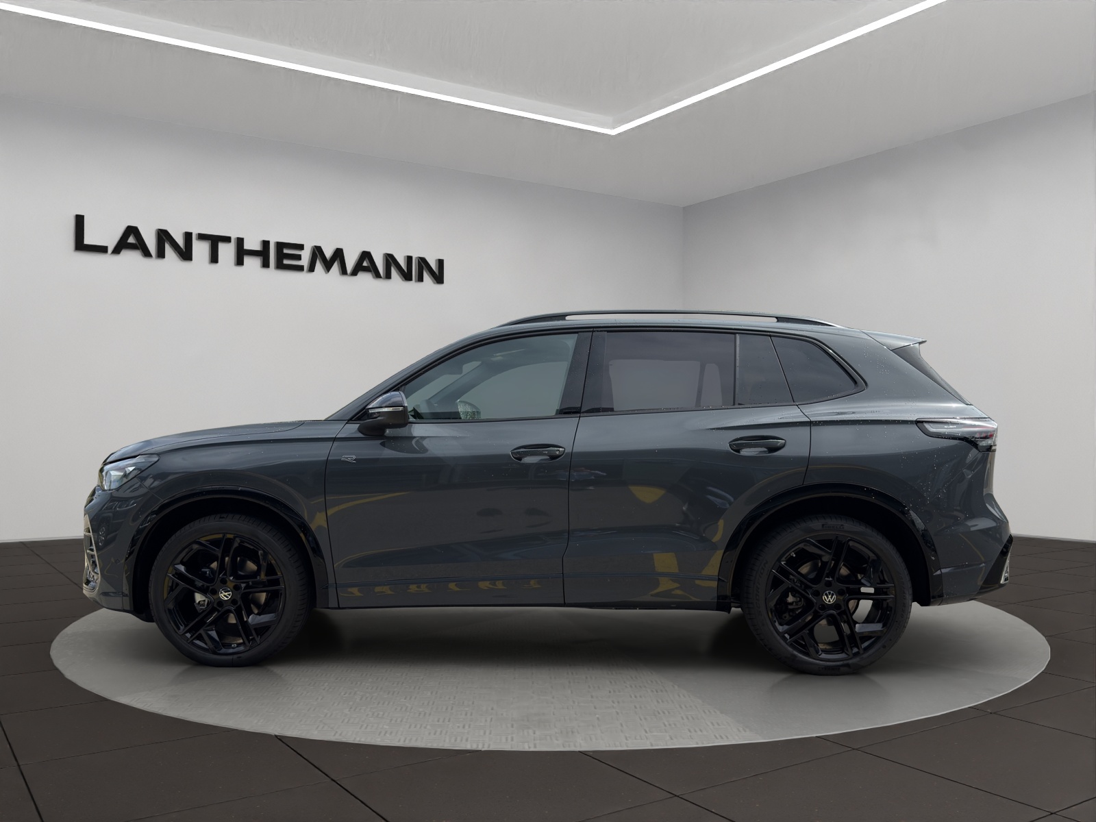 VW Tiguan 1.5 TSI evo2 mHEV R-Line DSG-image-1