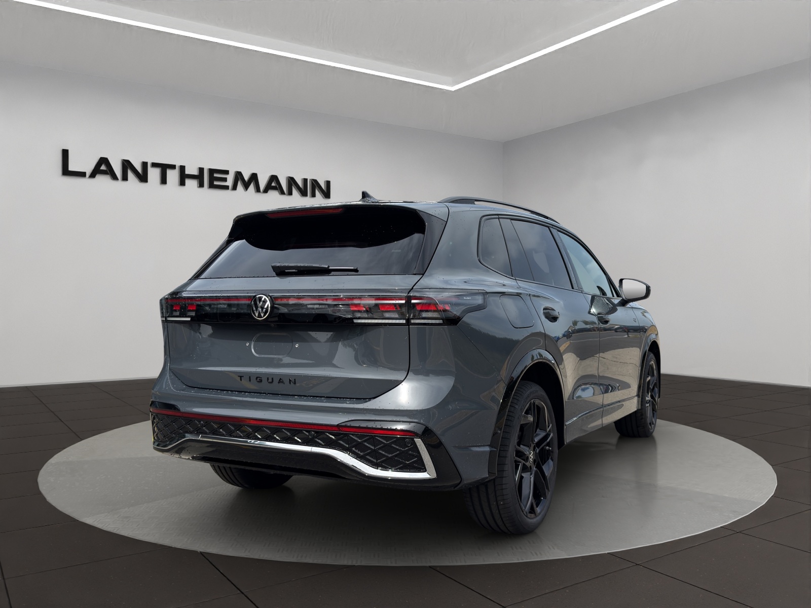 VW Tiguan 1.5 TSI evo2 mHEV R-Line DSG-image-4