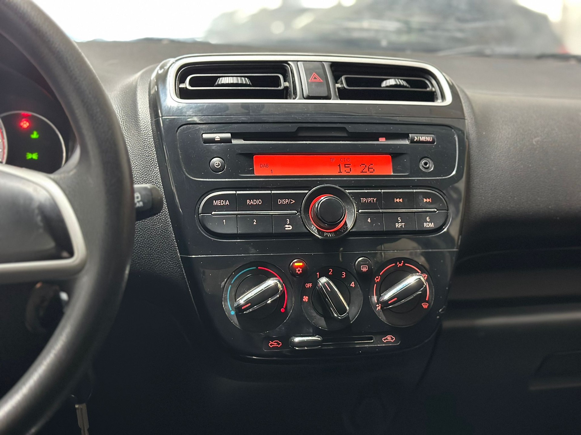 MITSUBISHI Space Star 1.2 CVT Value-image-10