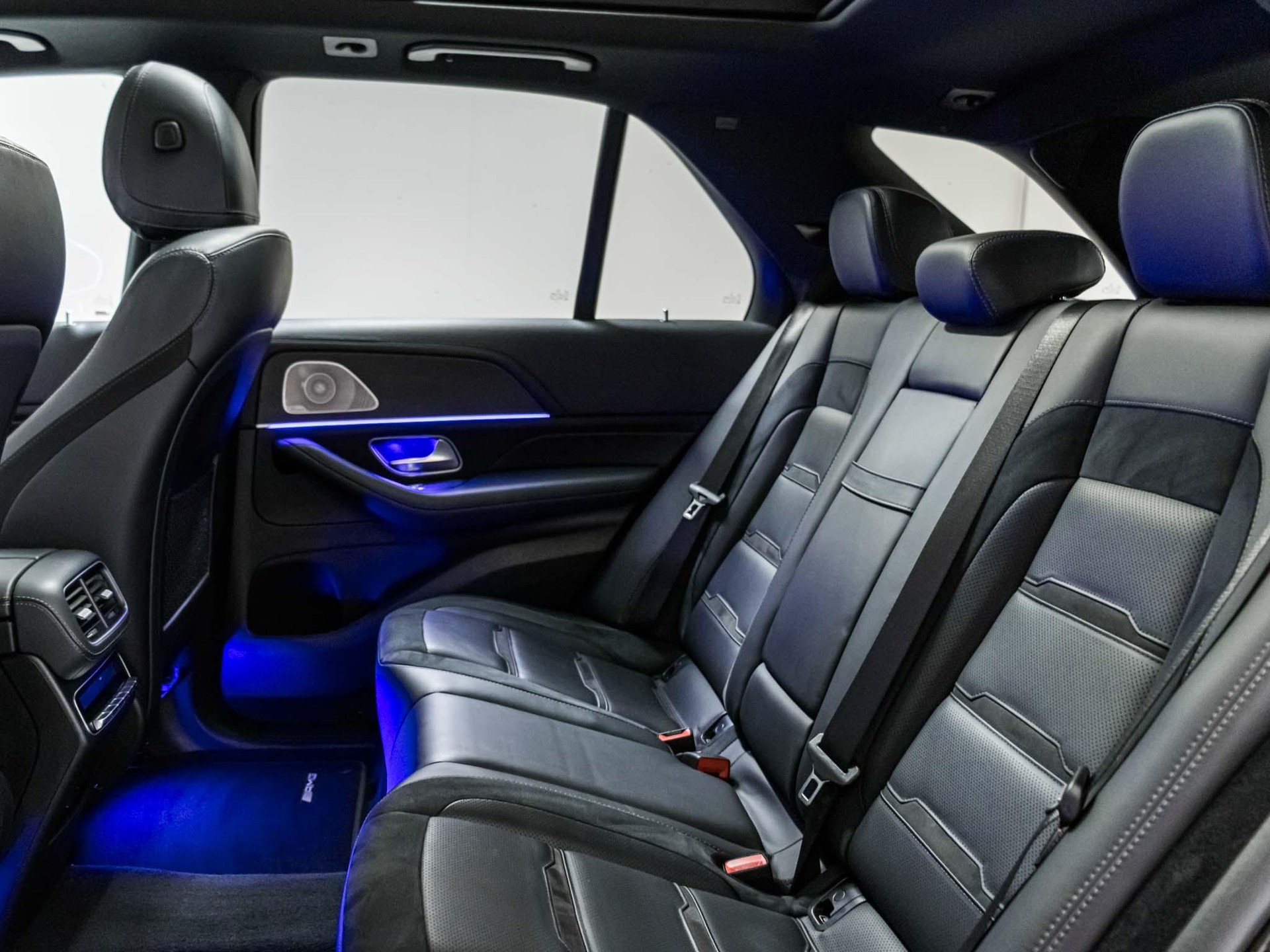 MERCEDES-BENZ GLE 53 AMG 4MATIC+-image-7