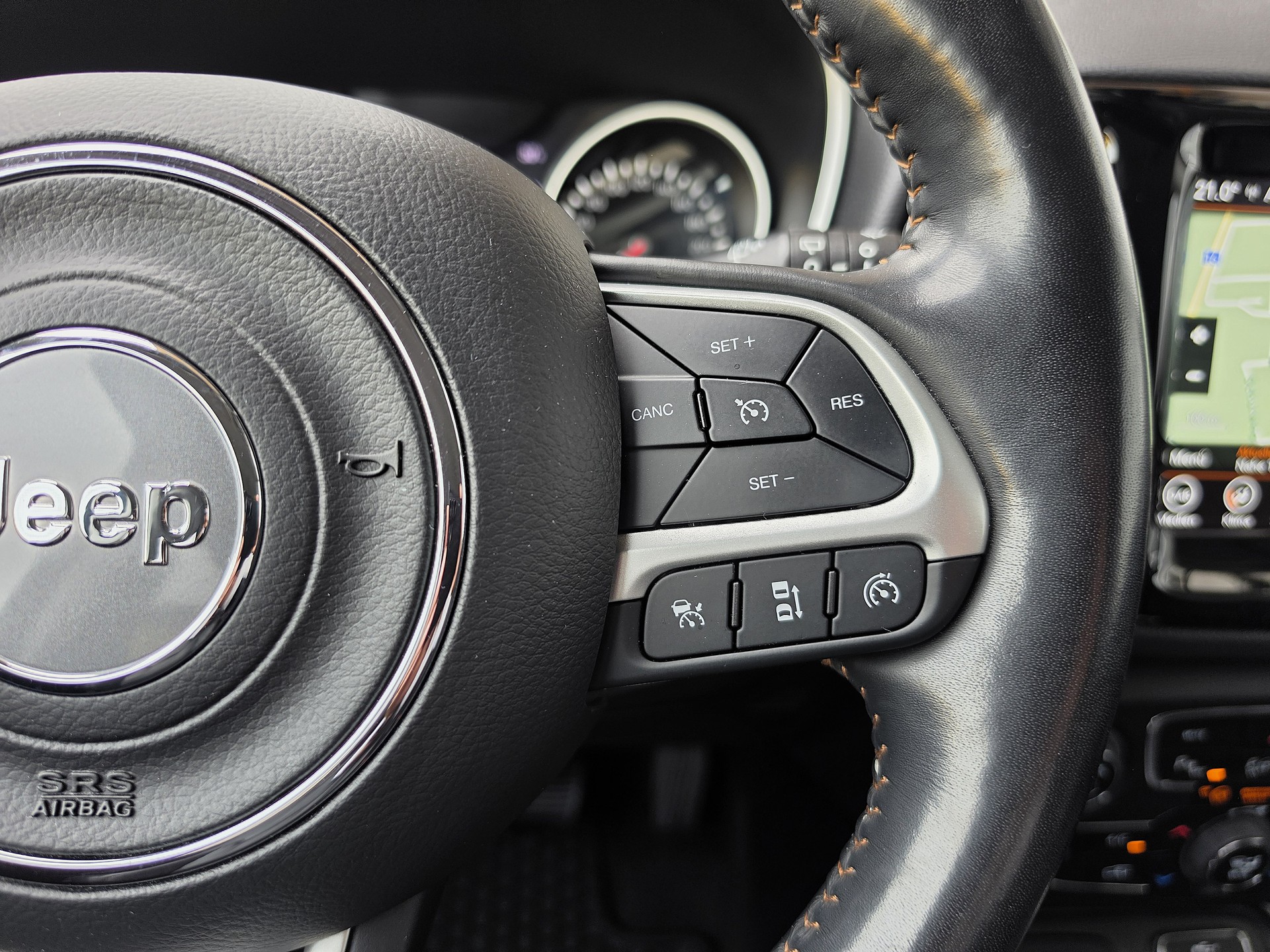 JEEP Compass 1.4 Turbo Limited AWD 9ATX-image-15