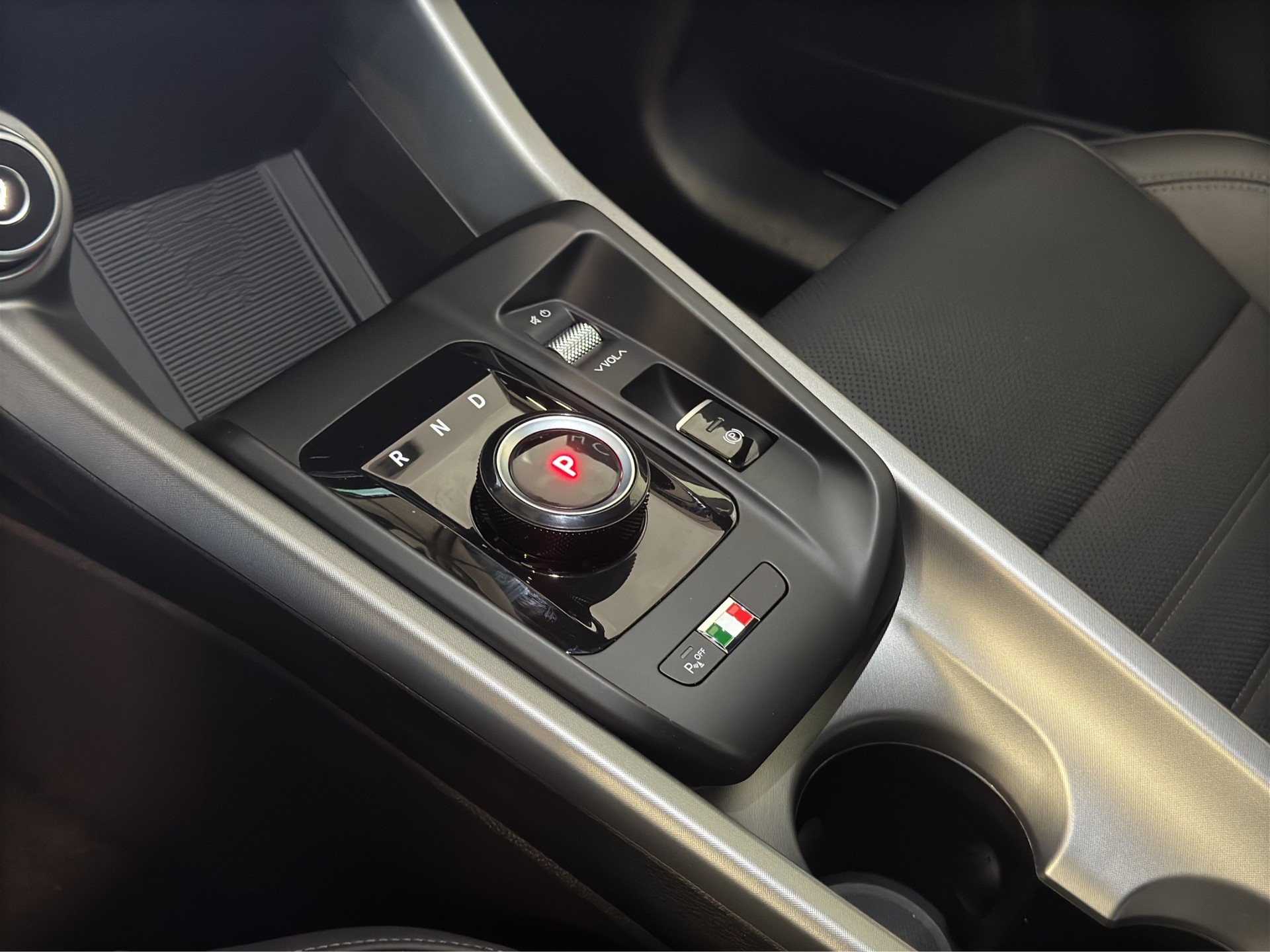 ALFA ROMEO Tonale 1.5 48V Hybrid Veloce-image-15