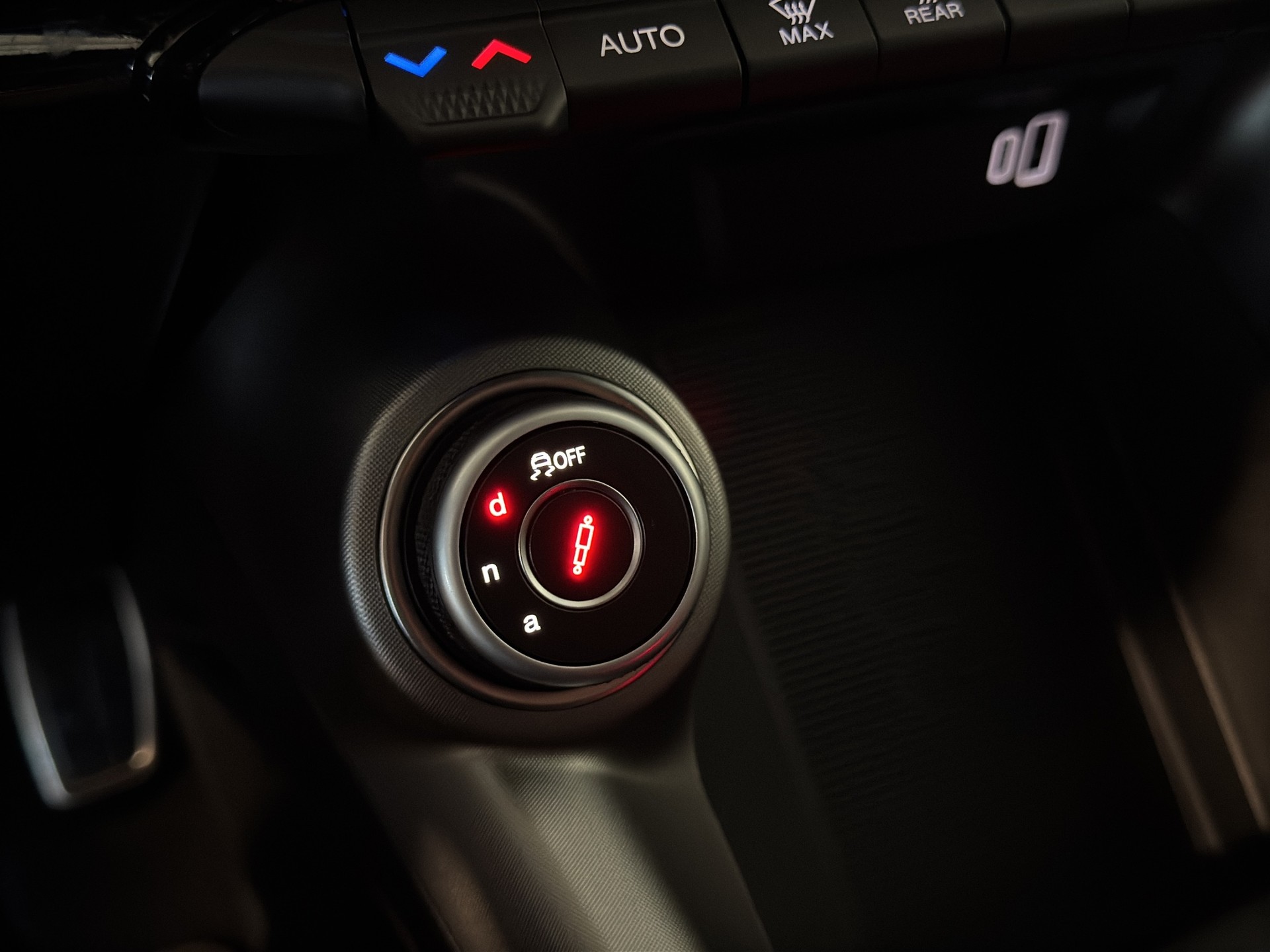 ALFA ROMEO Tonale 1.5 48V Hybrid Veloce-image-27
