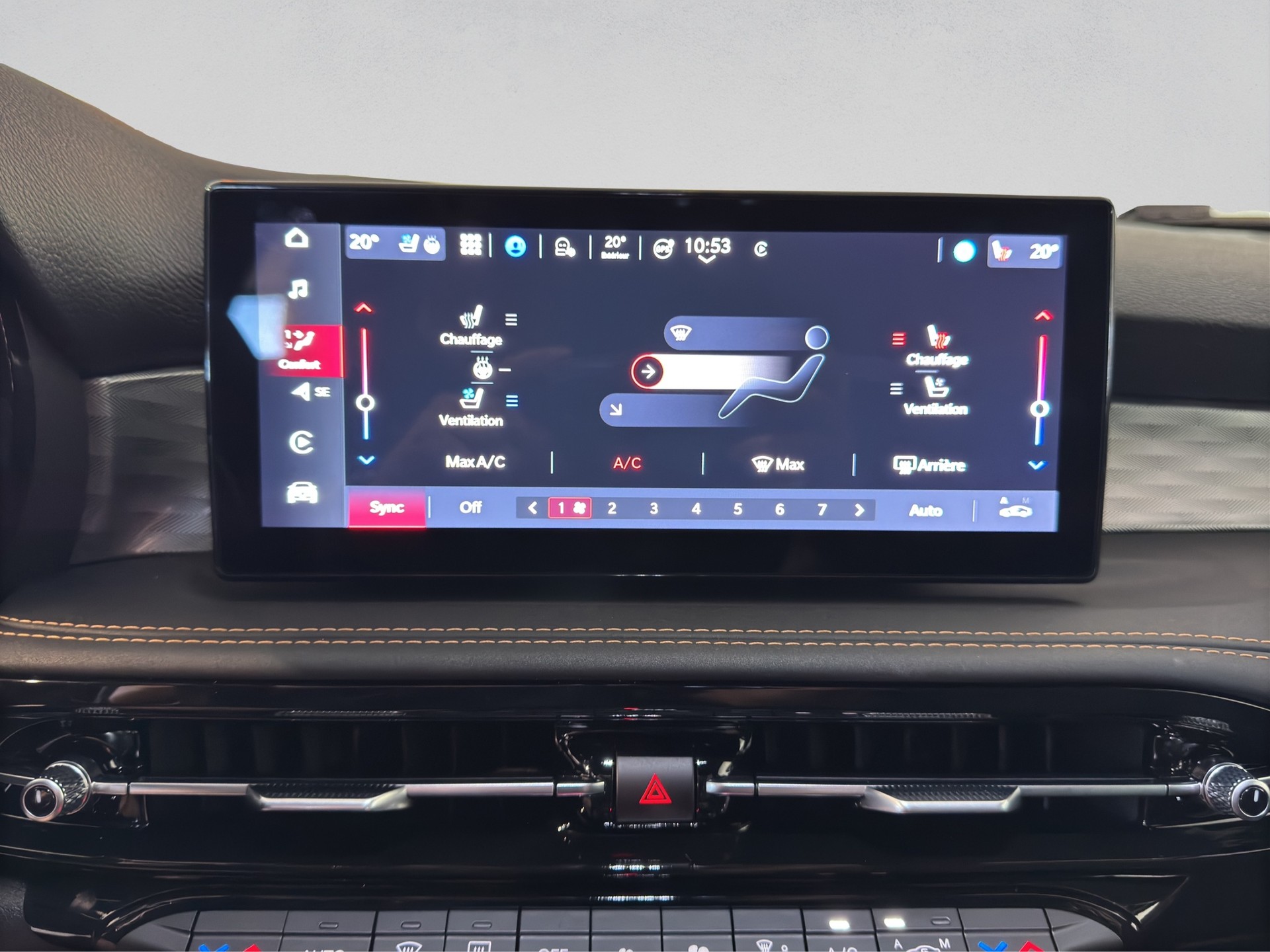 ALFA ROMEO Tonale 1.5 48V Hybrid Veloce-image-23