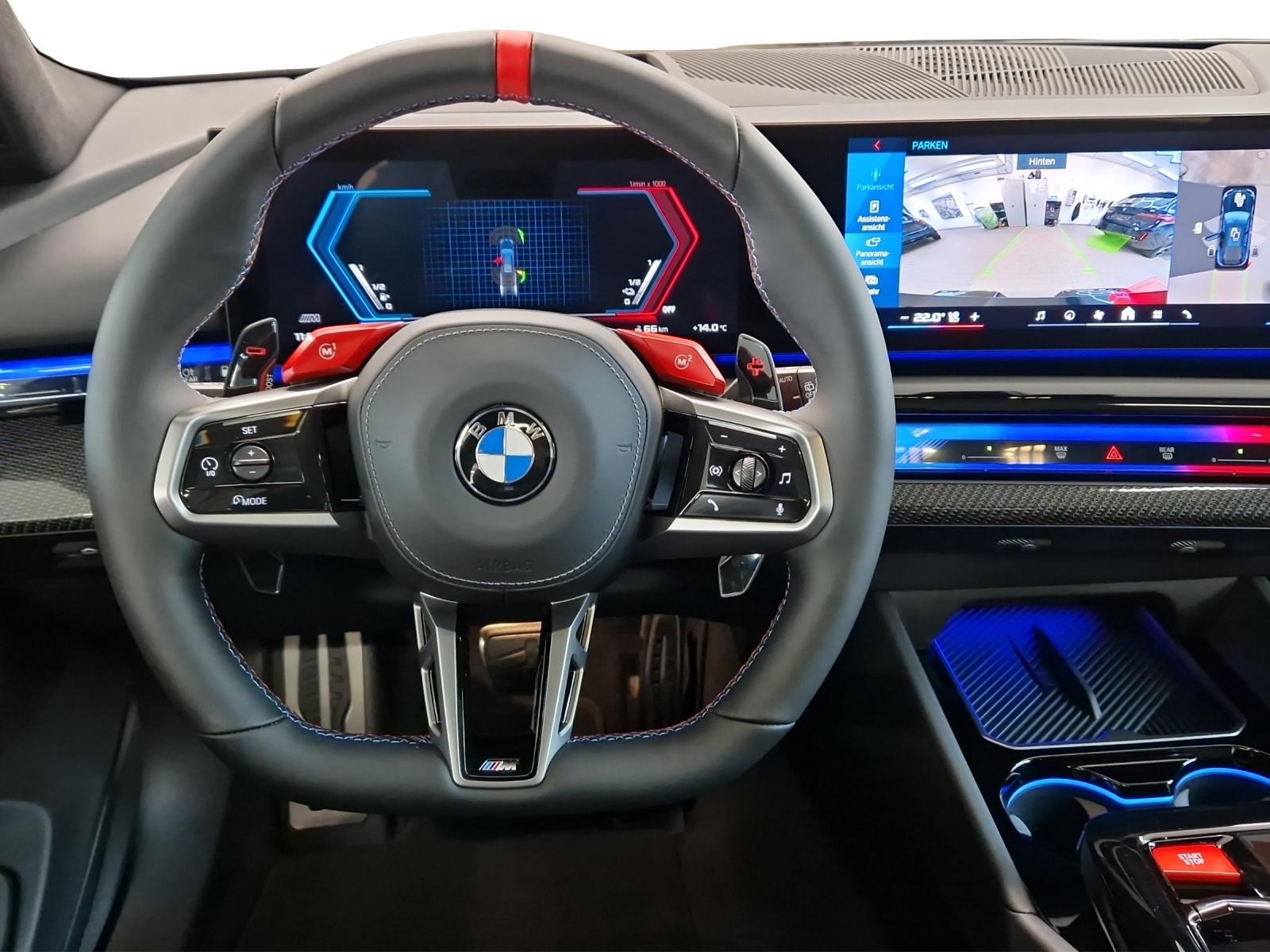 BMW M5 xDrive Touring-image-10