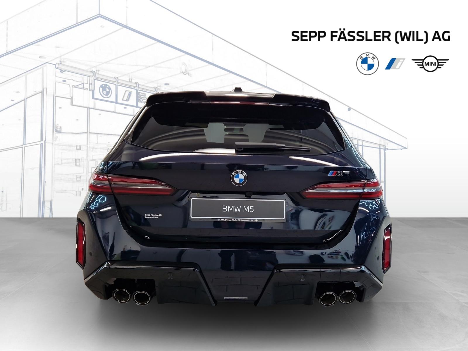 BMW M5 xDrive Touring-image-2