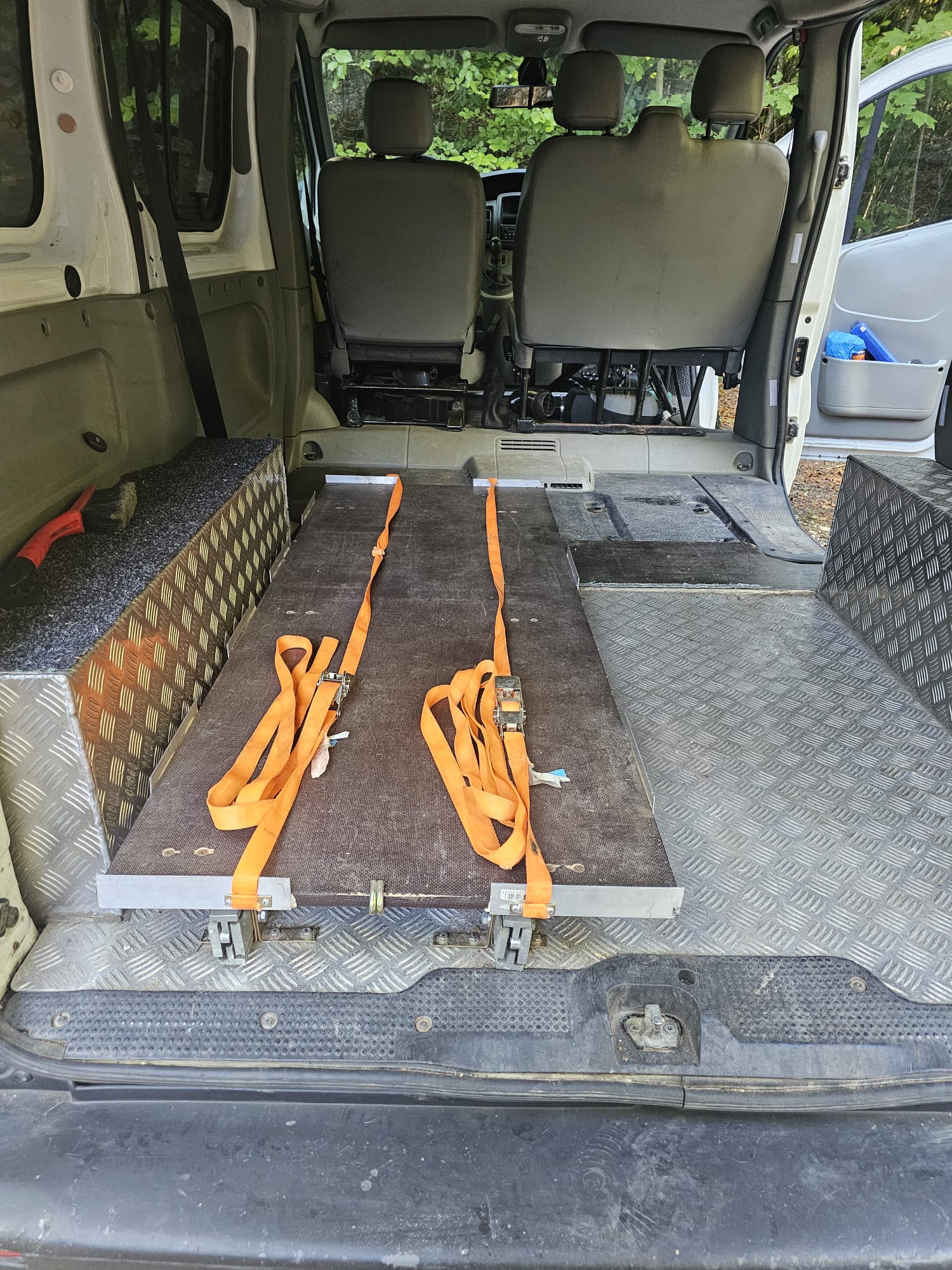 OPEL VIVARO 2.5cdti L1H1-image-5