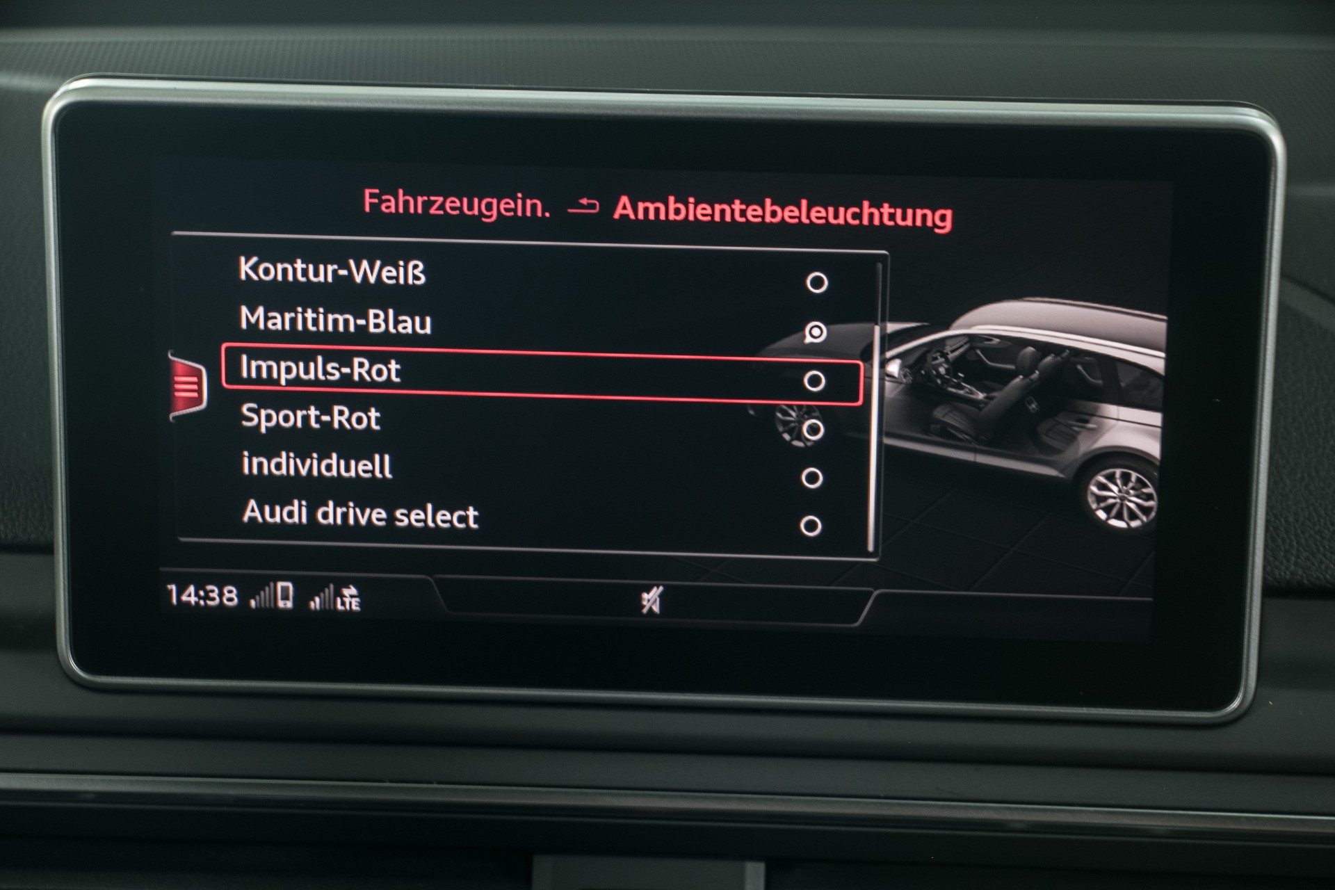 AUDI RS4 Avant 2.9 TFSI quattro tiptronic-image-7