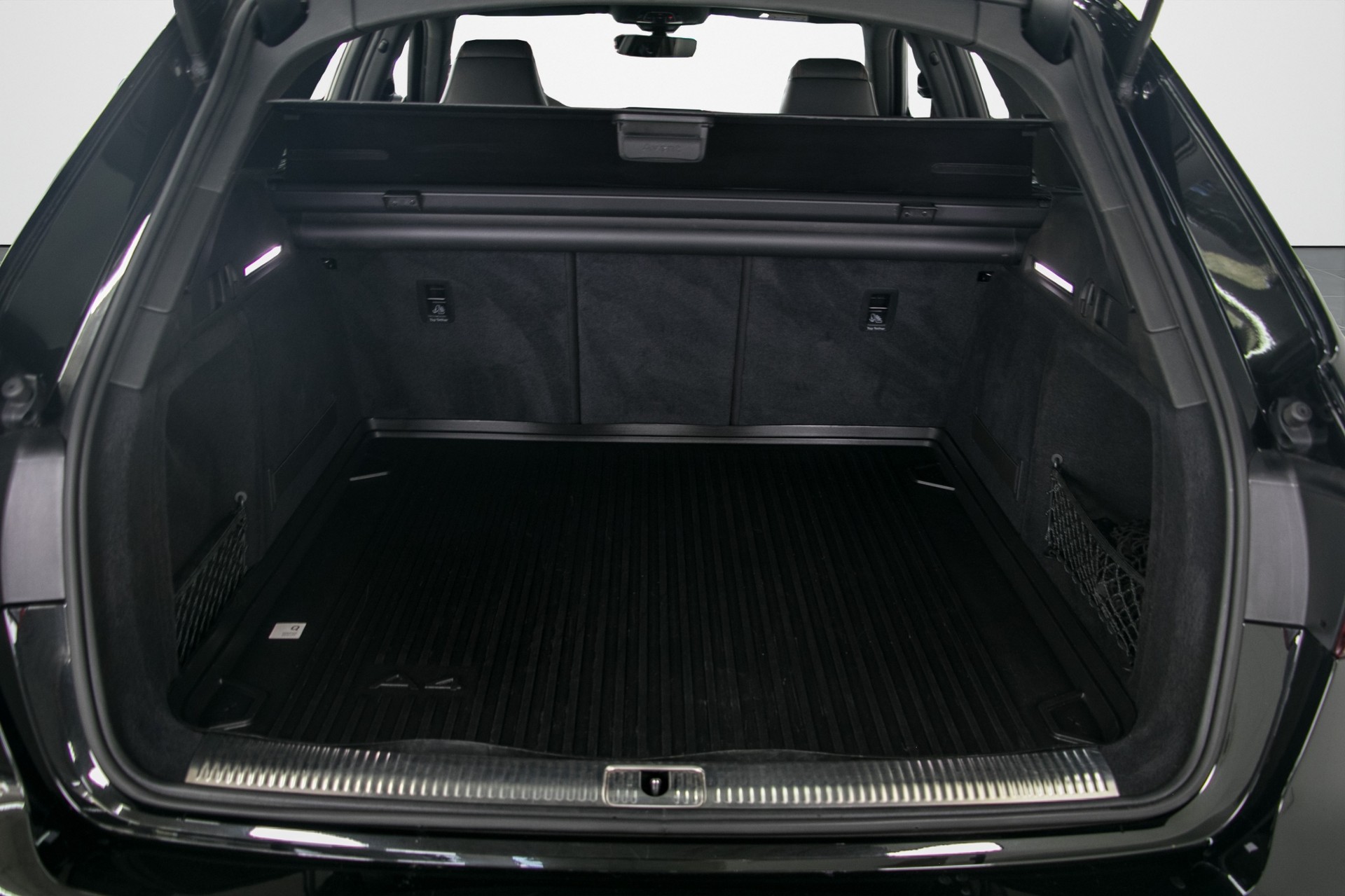 AUDI RS4 Avant 2.9 TFSI quattro tiptronic-image-15