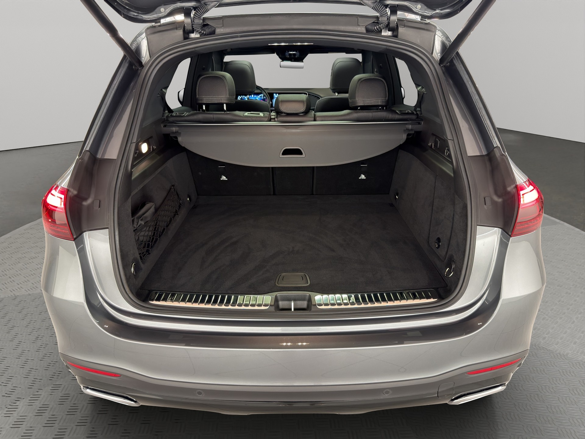MERCEDES-BENZ GLE 300 d AMG Line 4matic-image-6