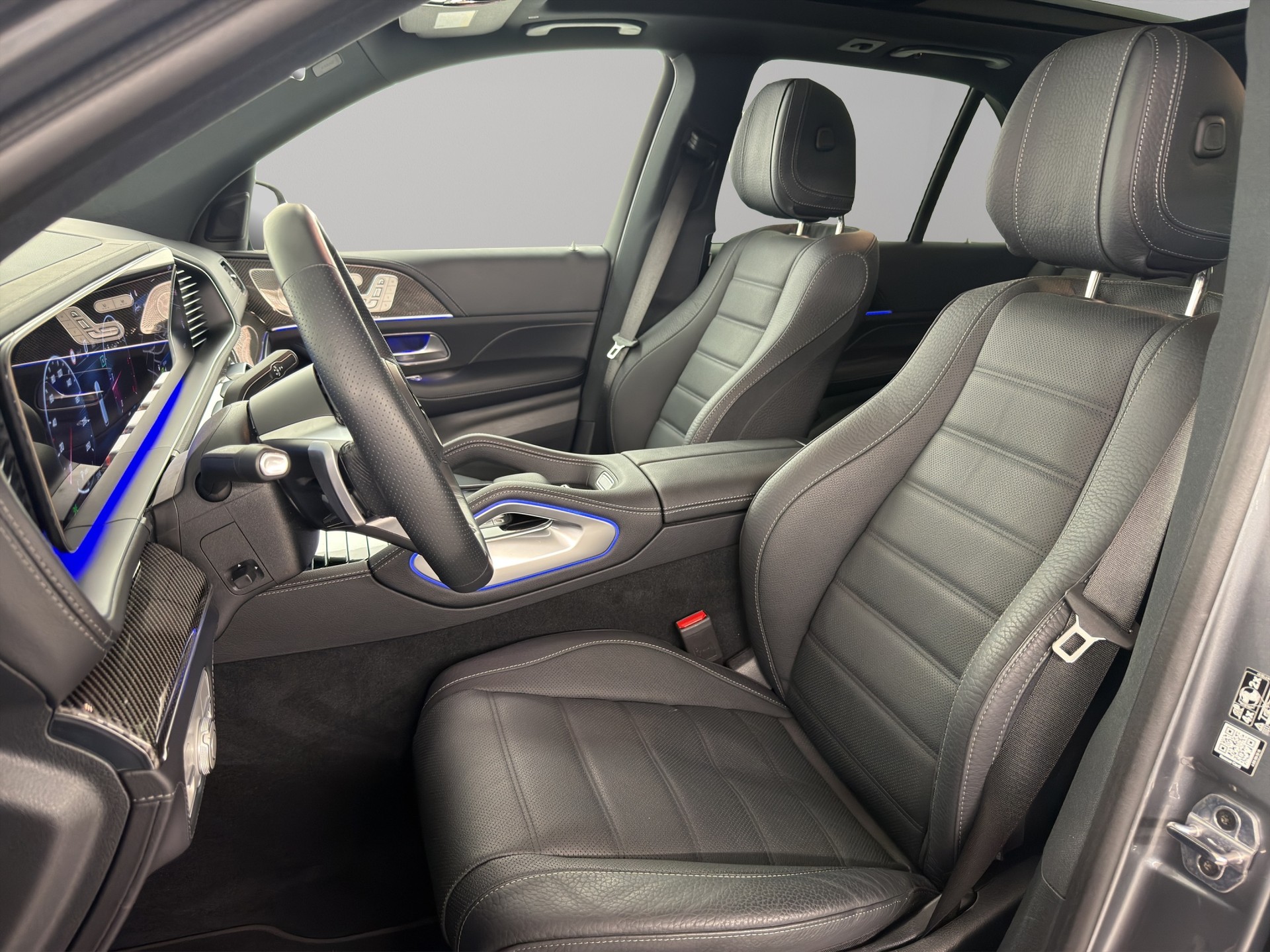 MERCEDES-BENZ GLE 300 d AMG Line 4matic-image-7