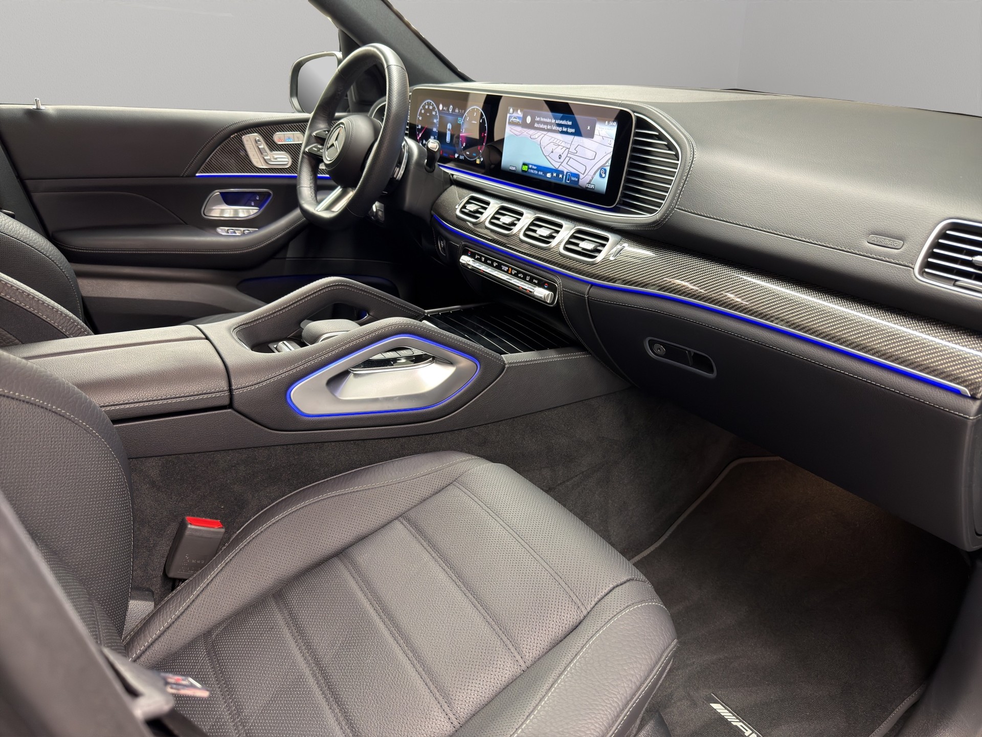 MERCEDES-BENZ GLE 300 d AMG Line 4matic-image-11