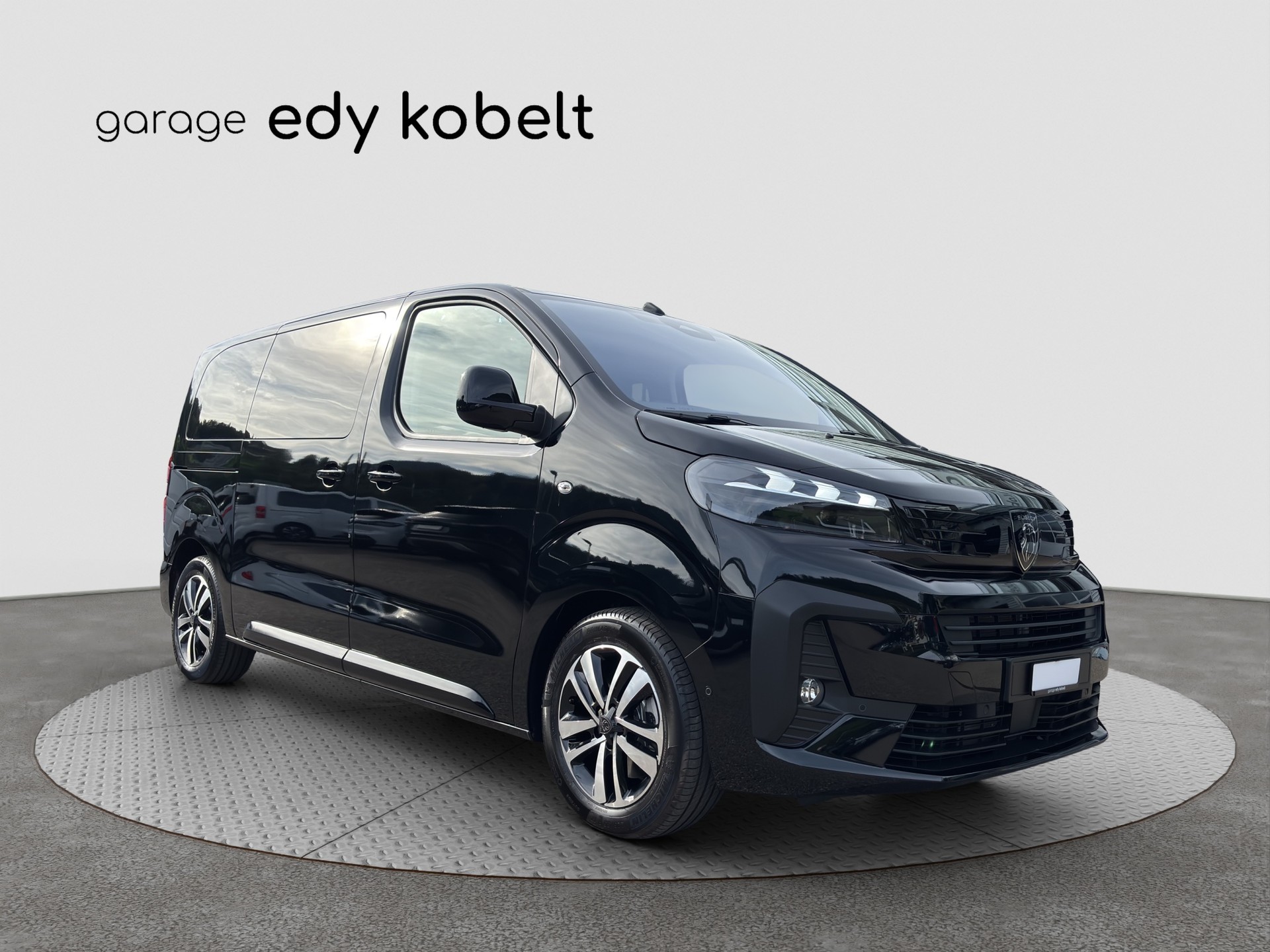 PEUGEOT Traveller 2.2 BlueHDi Family Edition Standard EAT8-image-20