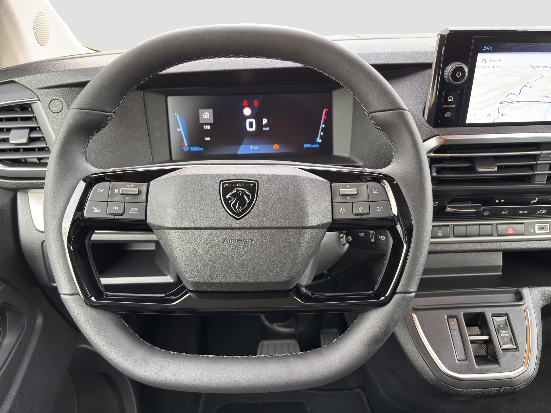PEUGEOT Traveller 2.2 BlueHDi Family Edition Standard EAT8-image-4