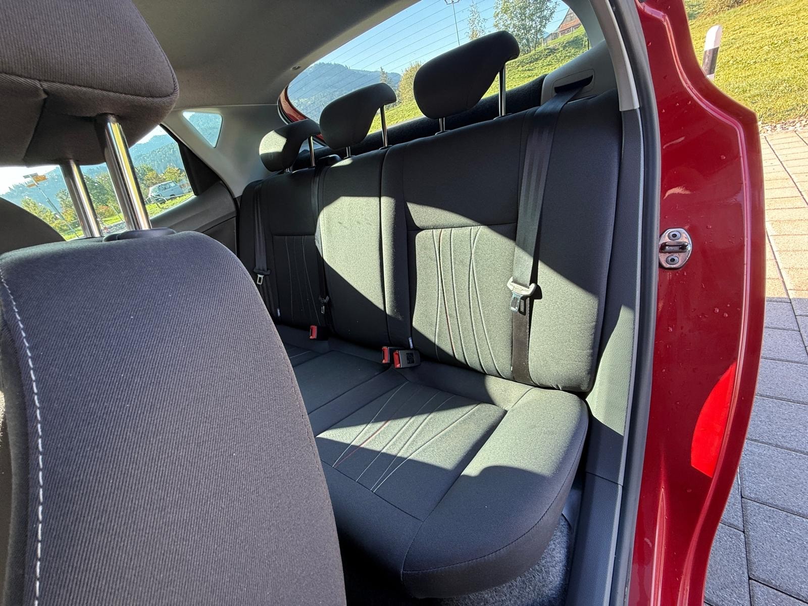 SEAT Ibiza 1.4 Style-image-11