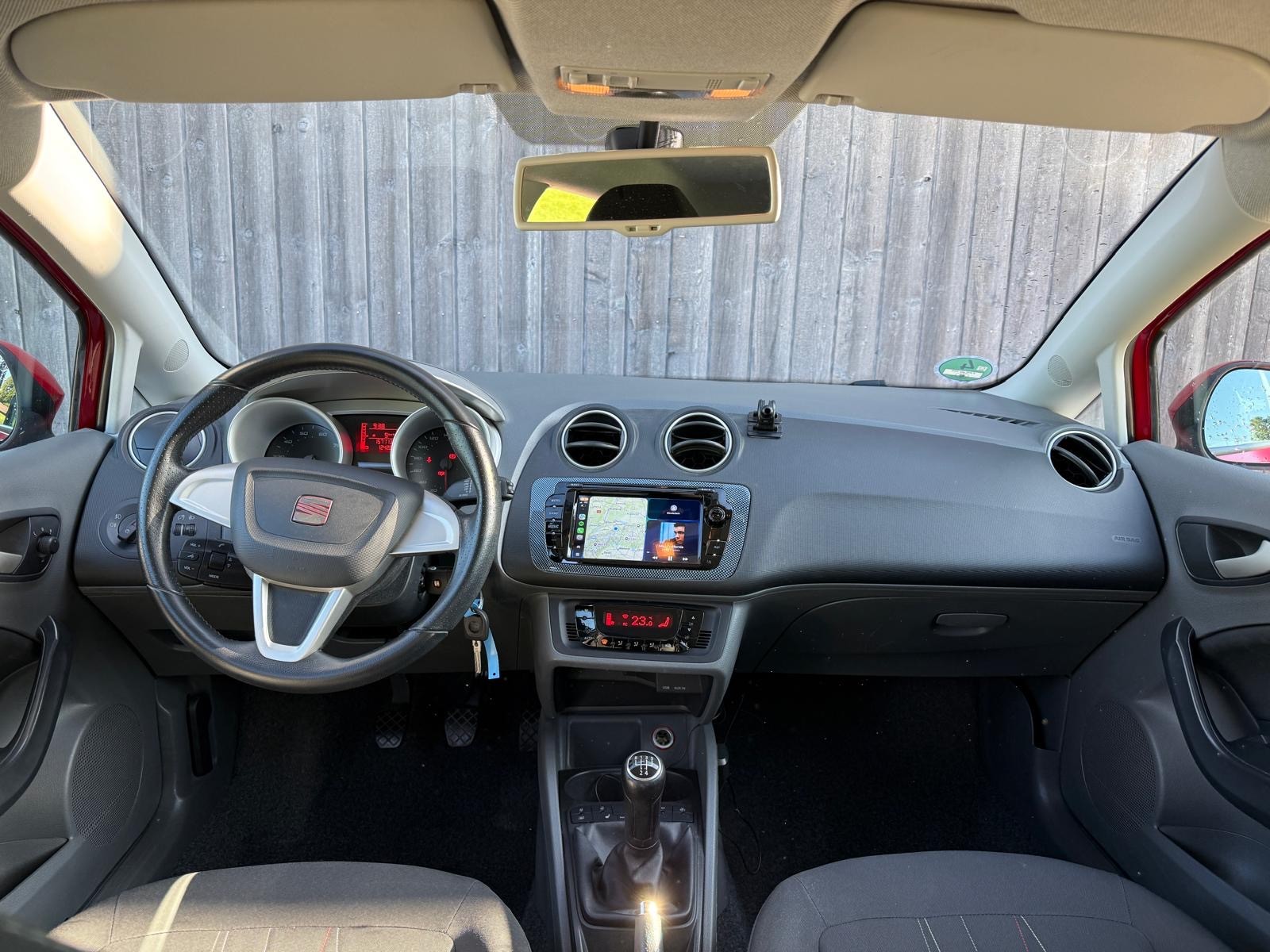 SEAT Ibiza 1.4 Style-image-5