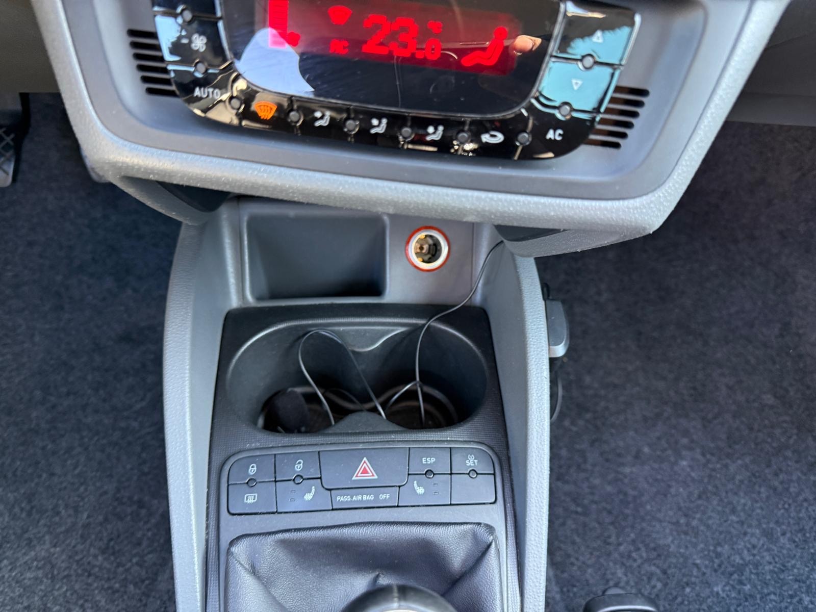 SEAT Ibiza 1.4 Style-image-8