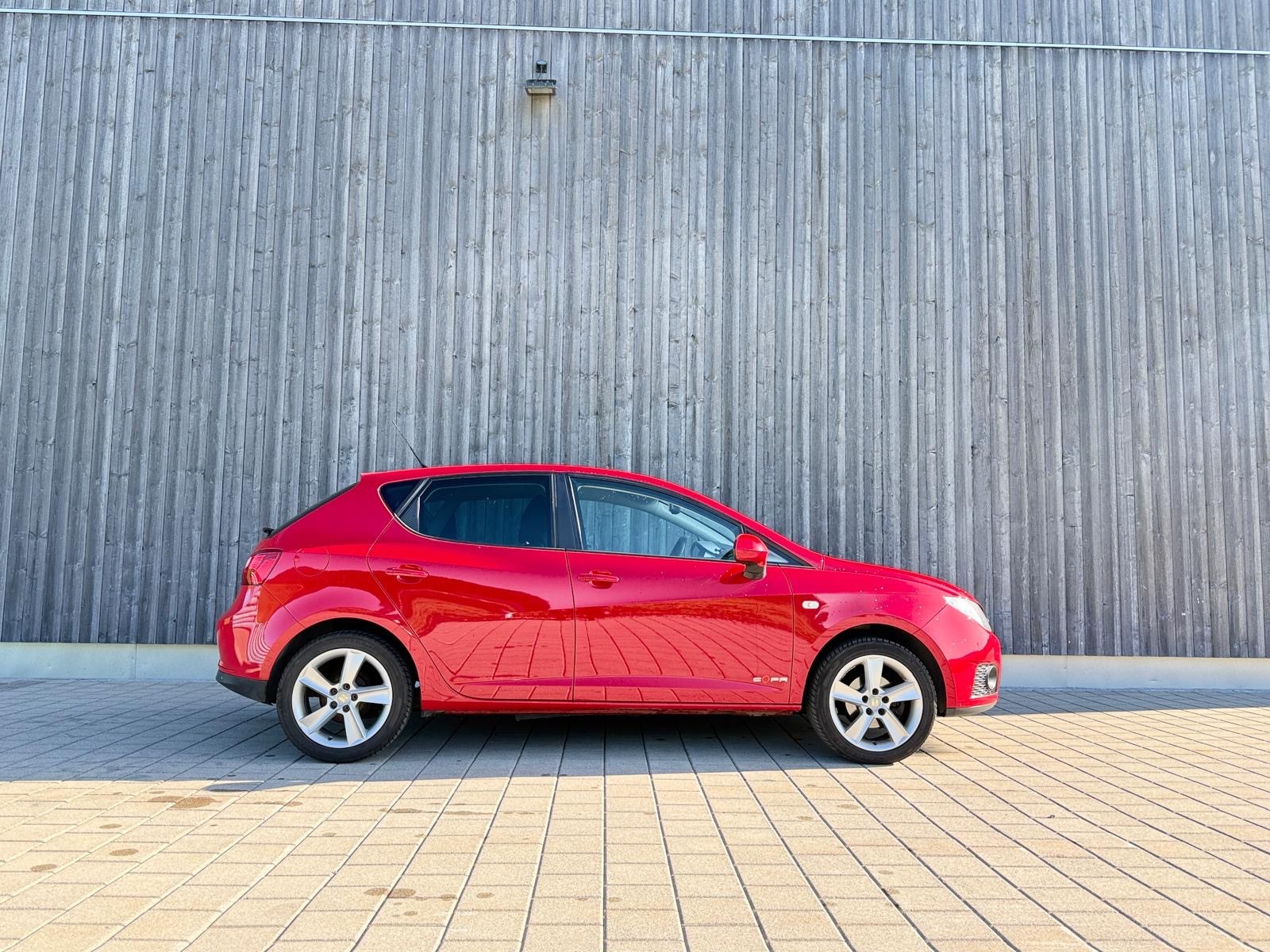 SEAT Ibiza 1.4 Style-image-2