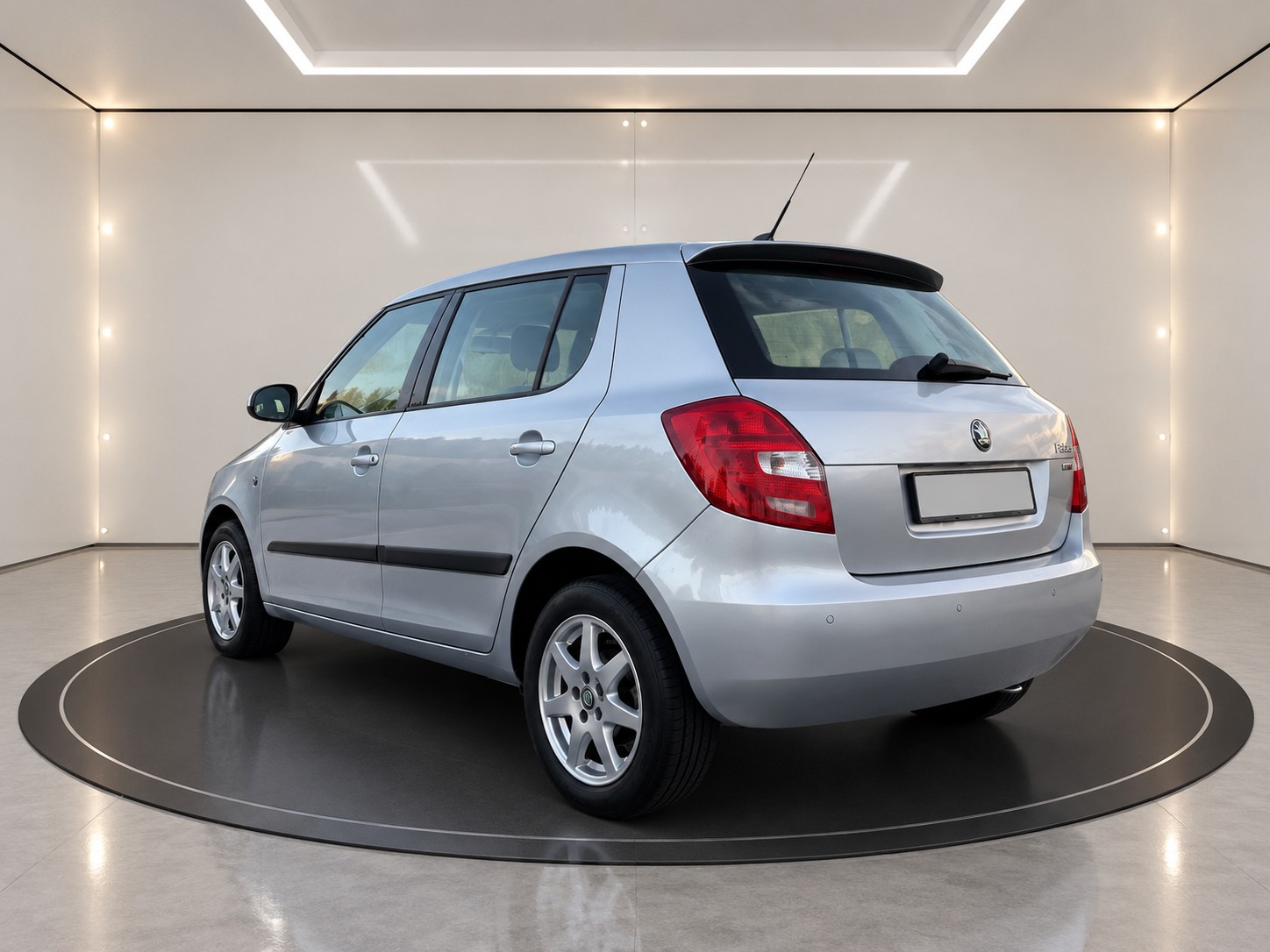 SKODA Fabia 1.2 TSI Elegance DSG-image-2